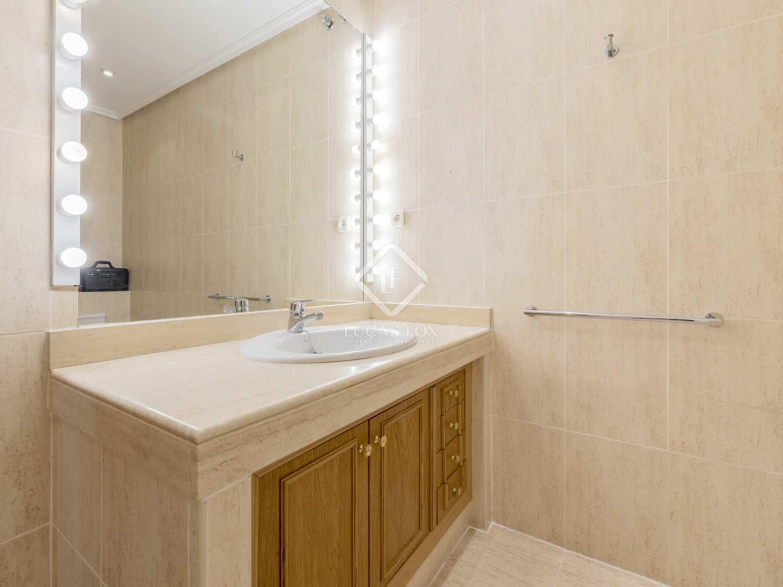 7 soveværelse Villa til salg i Boadilla del Monte med swimmingpool garage - € 1.790.000 (Ref: 7453004)