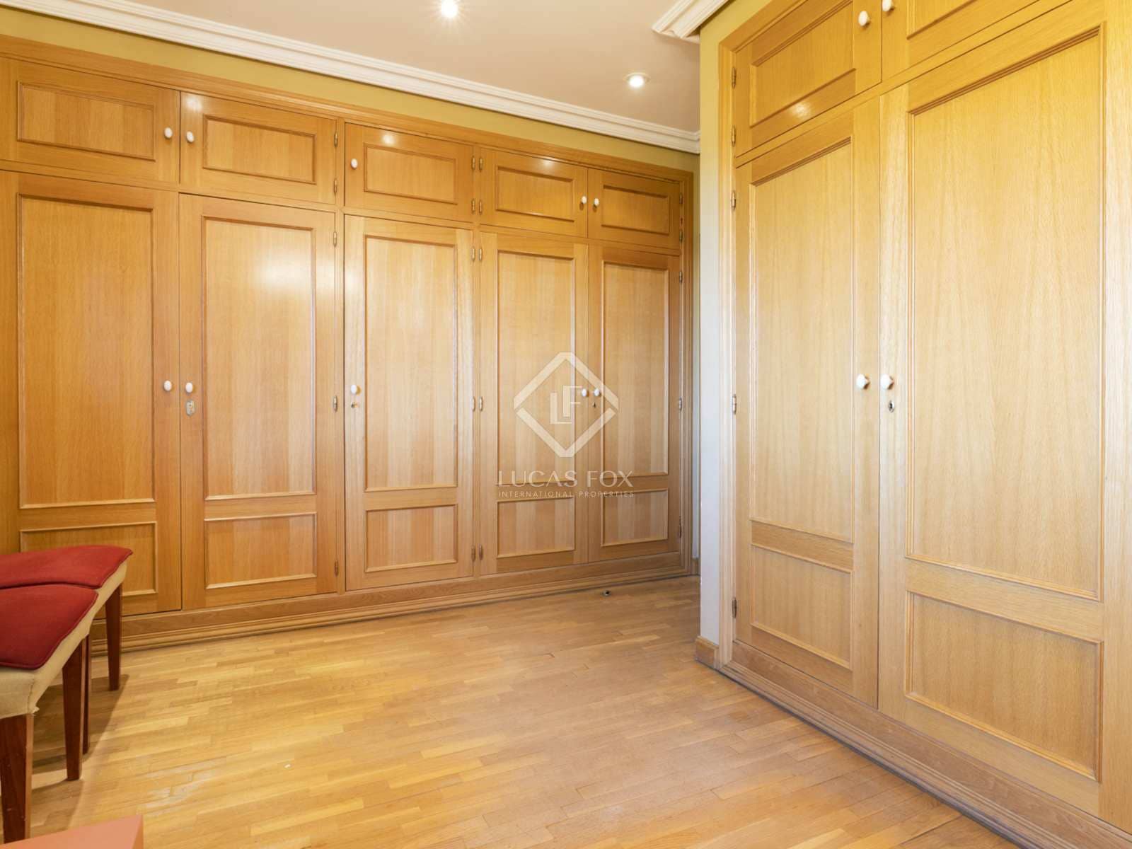 7 soveværelse Villa til salg i Boadilla del Monte med swimmingpool garage - € 1.790.000 (Ref: 7453004)