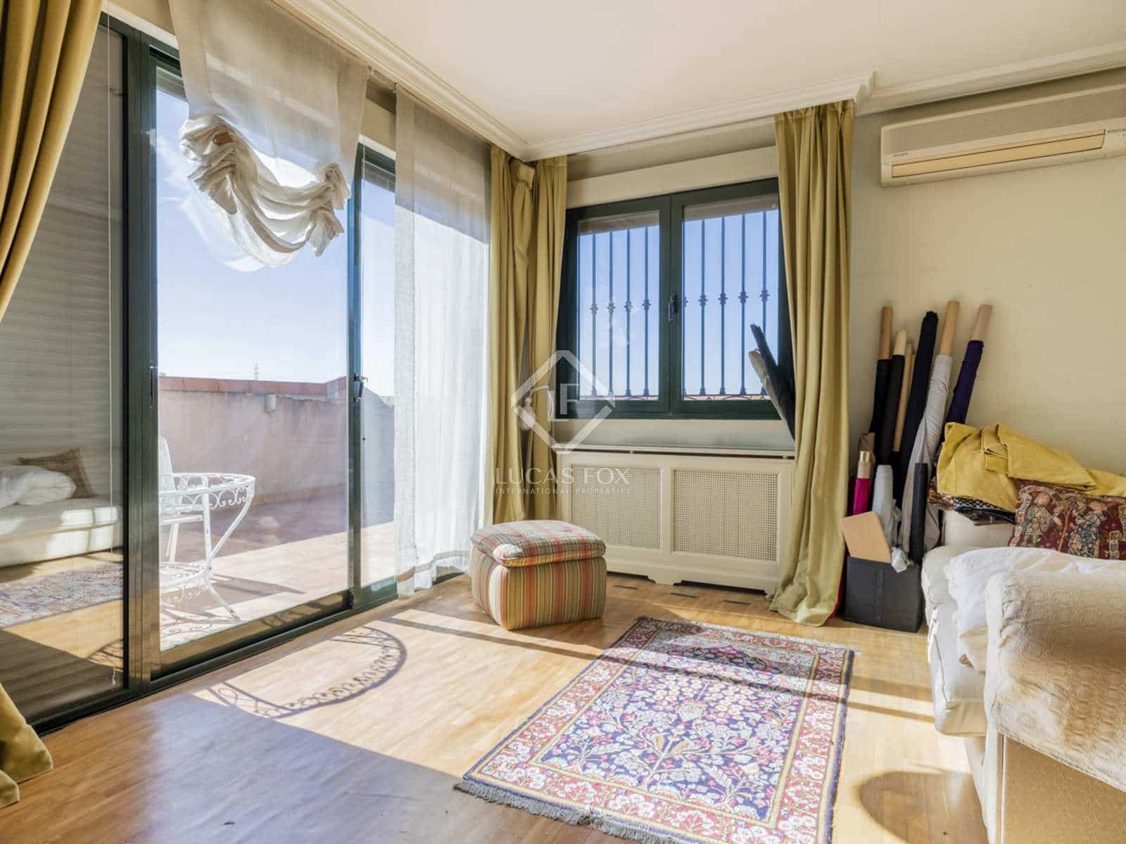 7 soveværelse Villa til salg i Boadilla del Monte med swimmingpool garage - € 1.790.000 (Ref: 7453004)