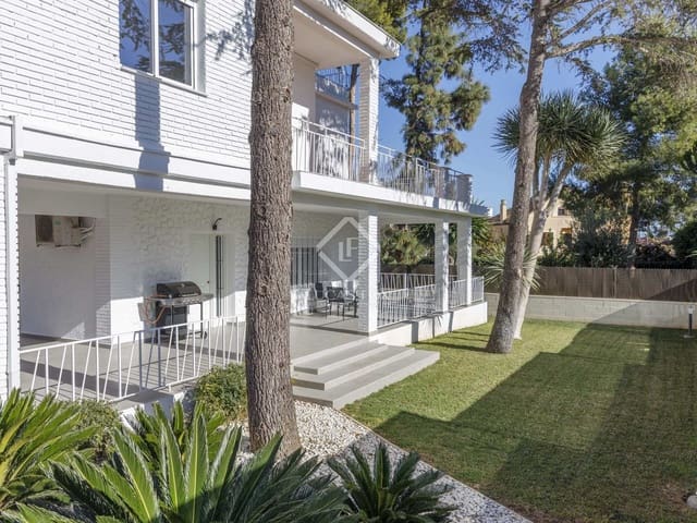 5 sypialnia Willa do wynajęcia w Paterna z basenem garażem - 3 500 € (Ref: 7462702)