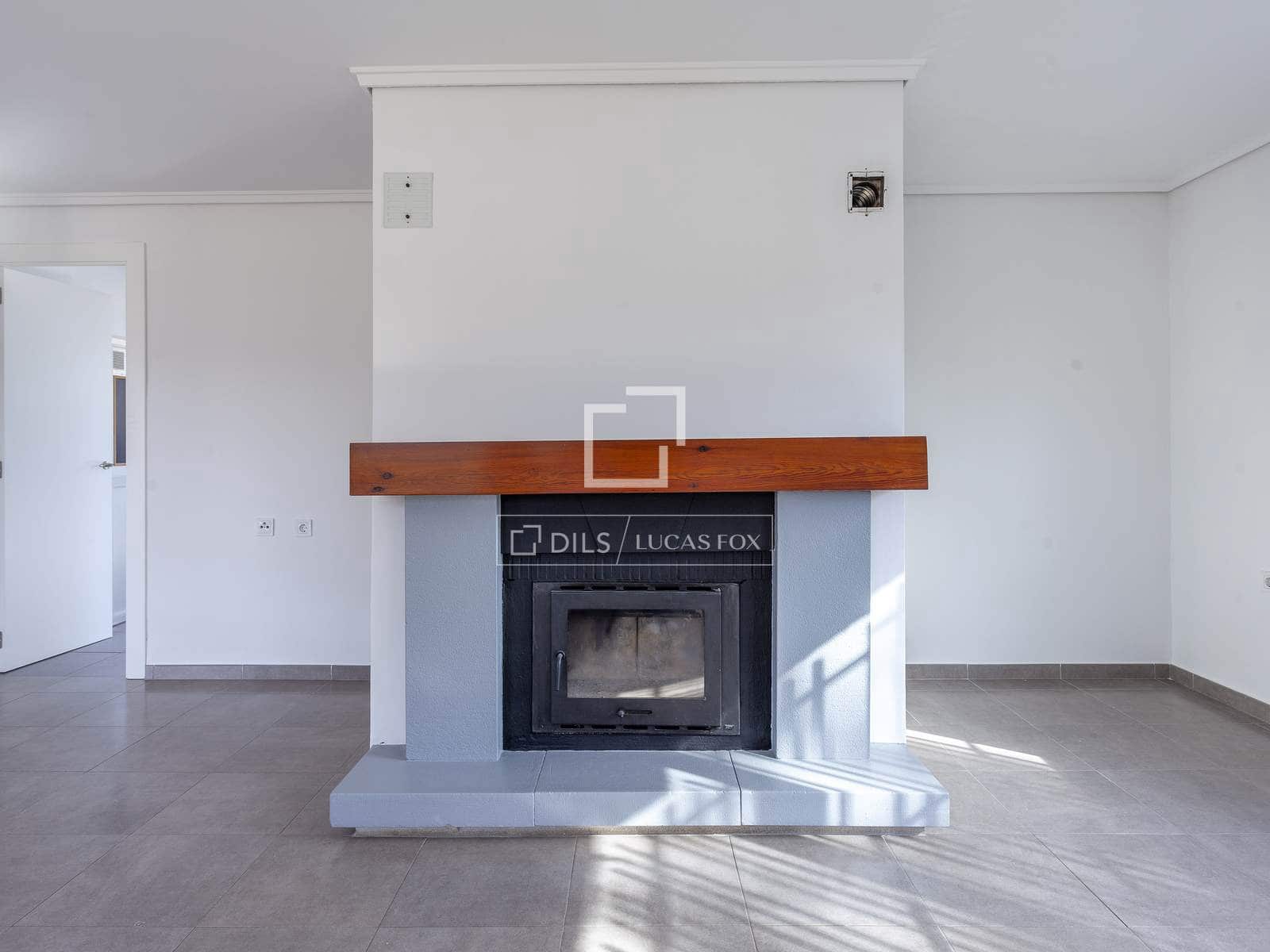 Chalet de 5 habitaciones en Paterna en alquiler con piscina garaje - 3.500 € (Ref: 7462702)