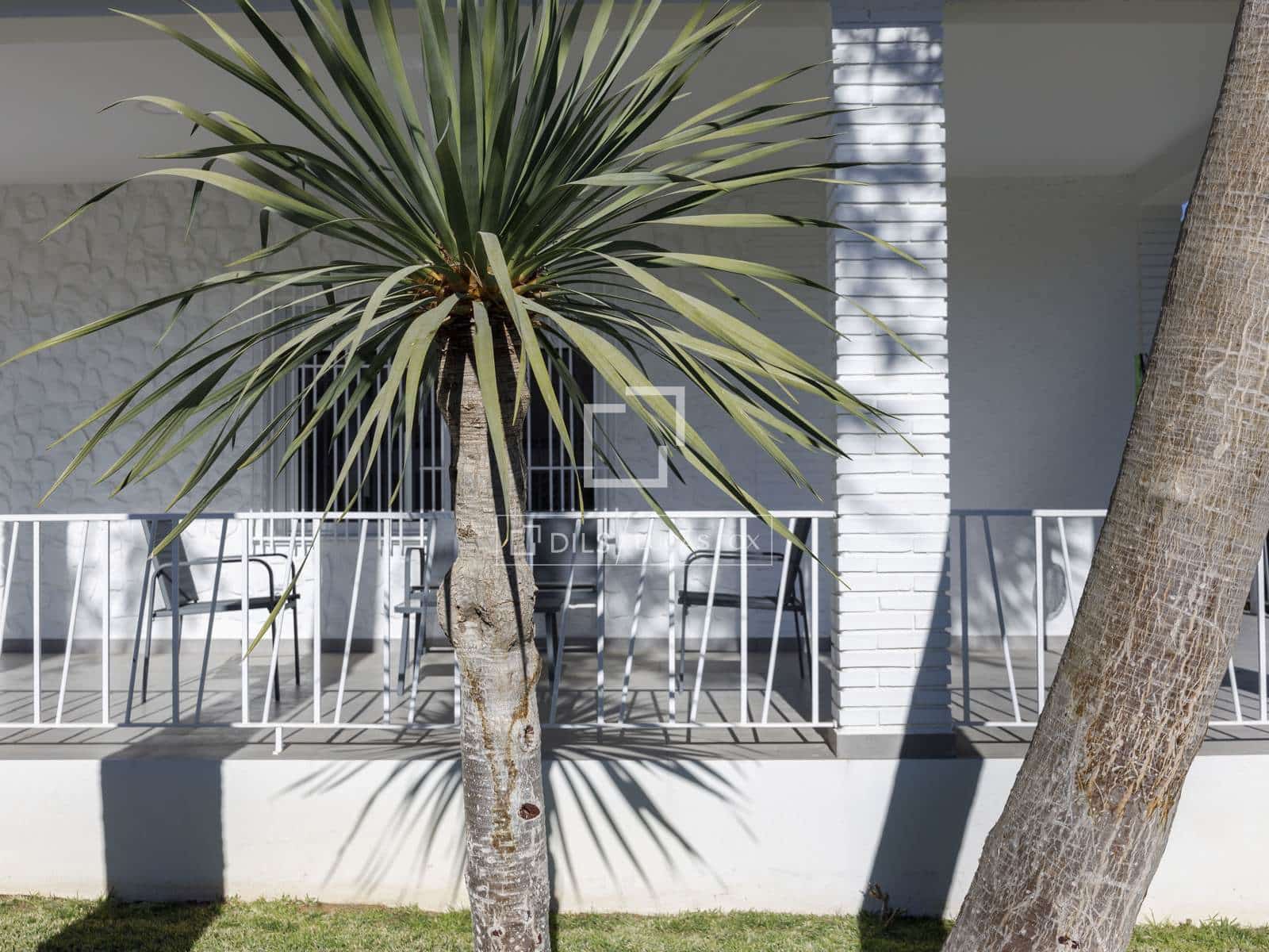 Chalet de 5 habitaciones en Paterna en alquiler con piscina garaje - 3.500 € (Ref: 7462702)