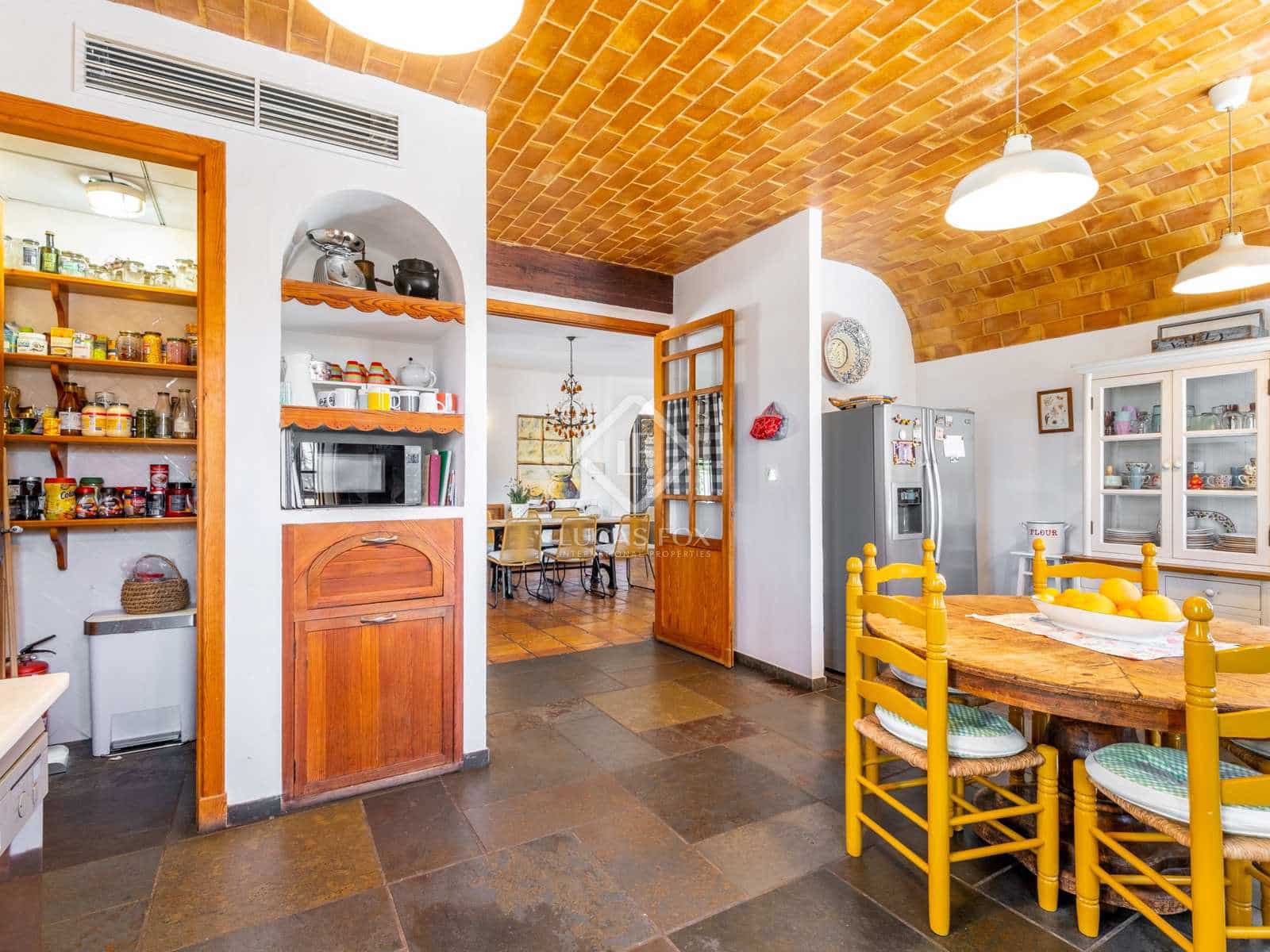 6 bedroom Villa for sale in Muchamiel / Mutxamel - € 2,375,000 (Ref: 7464785)