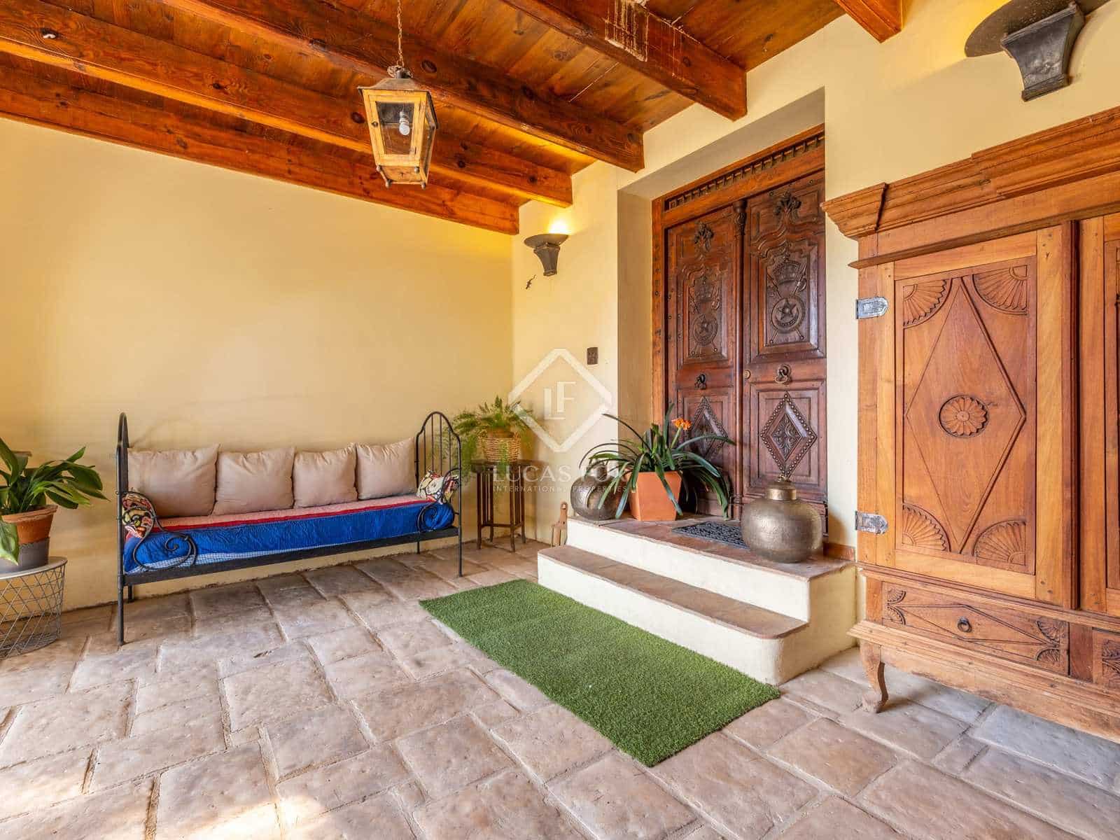 6 bedroom Villa for sale in Muchamiel / Mutxamel - € 2,375,000 (Ref: 7464785)