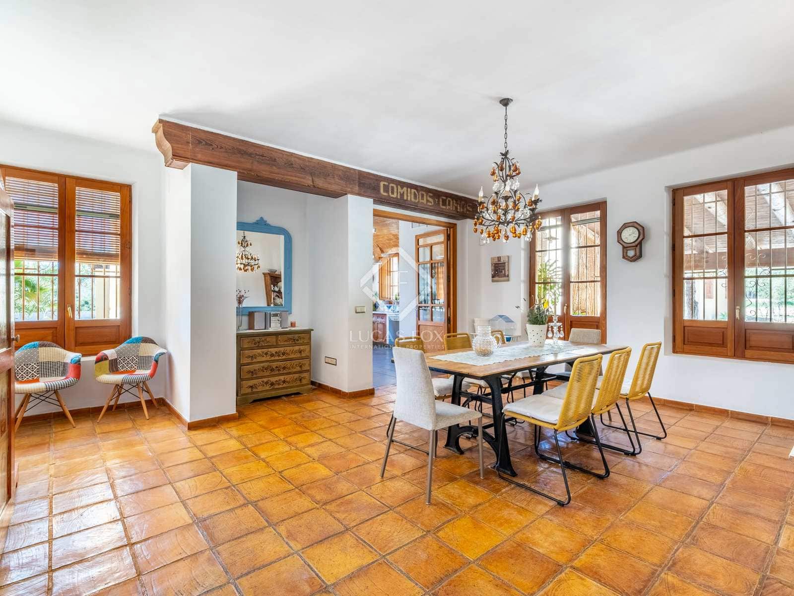 6 bedroom Villa for sale in Muchamiel / Mutxamel - € 2,375,000 (Ref: 7464785)