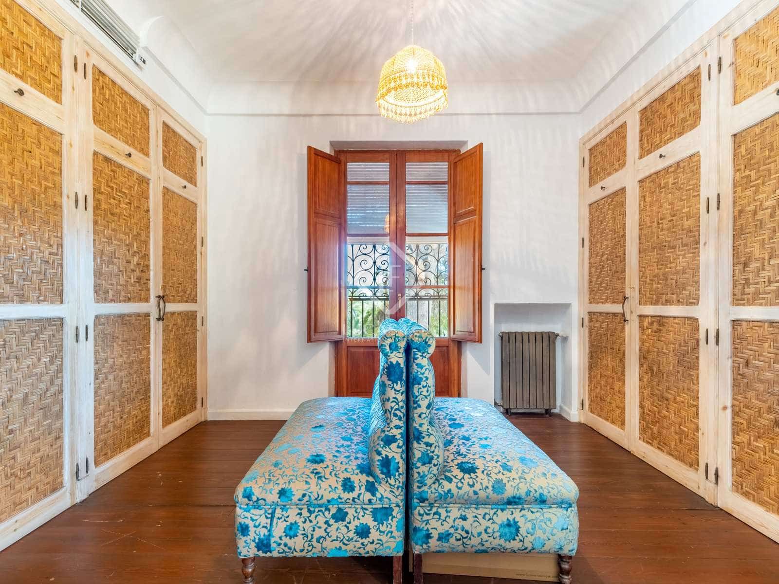 6 bedroom Villa for sale in Muchamiel / Mutxamel - € 2,375,000 (Ref: 7464785)