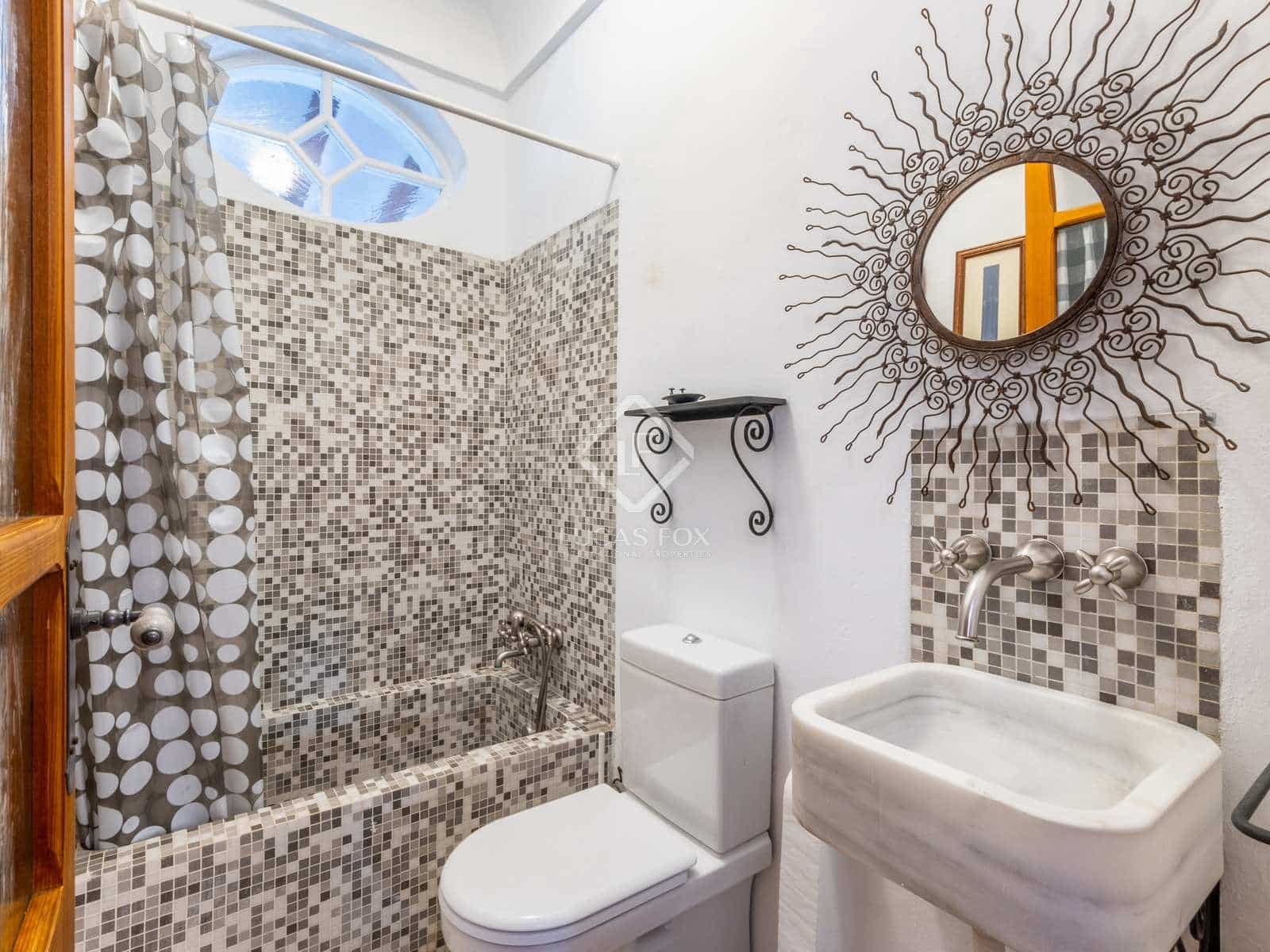 6 bedroom Villa for sale in Muchamiel / Mutxamel - € 2,375,000 (Ref: 7464785)