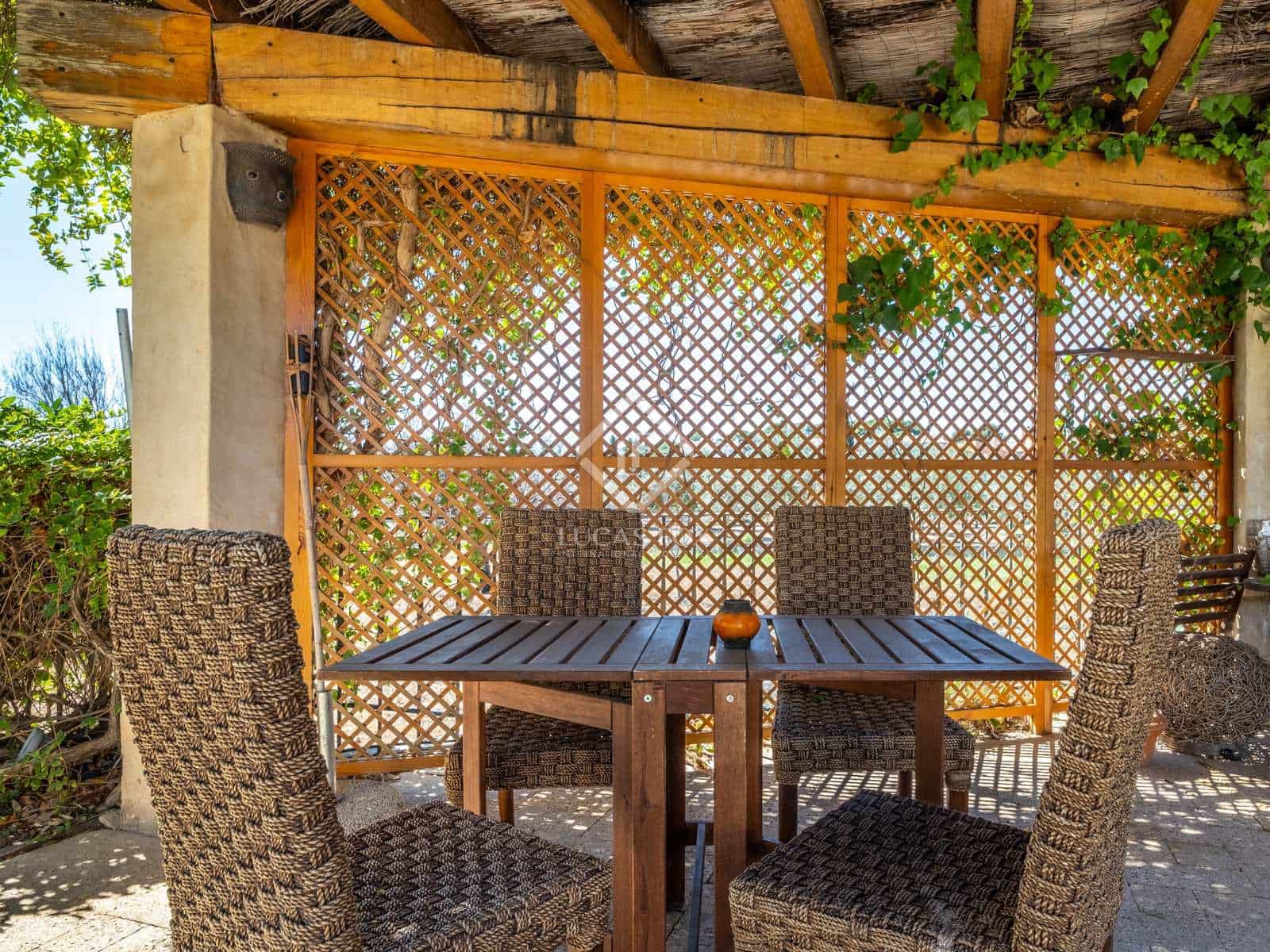 6 bedroom Villa for sale in Muchamiel / Mutxamel - € 2,375,000 (Ref: 7464785)