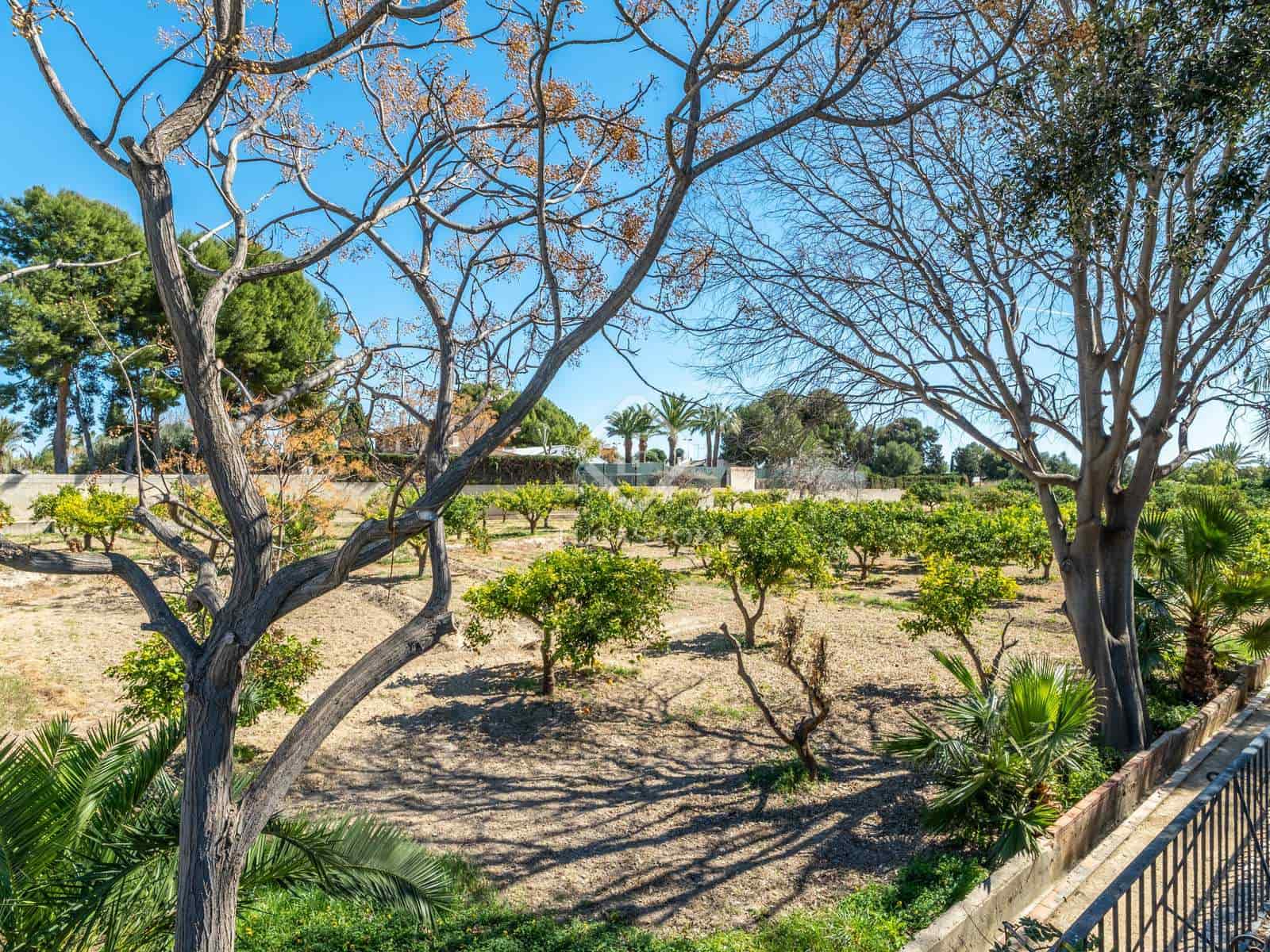 6 bedroom Villa for sale in Muchamiel / Mutxamel - € 2,375,000 (Ref: 7464785)