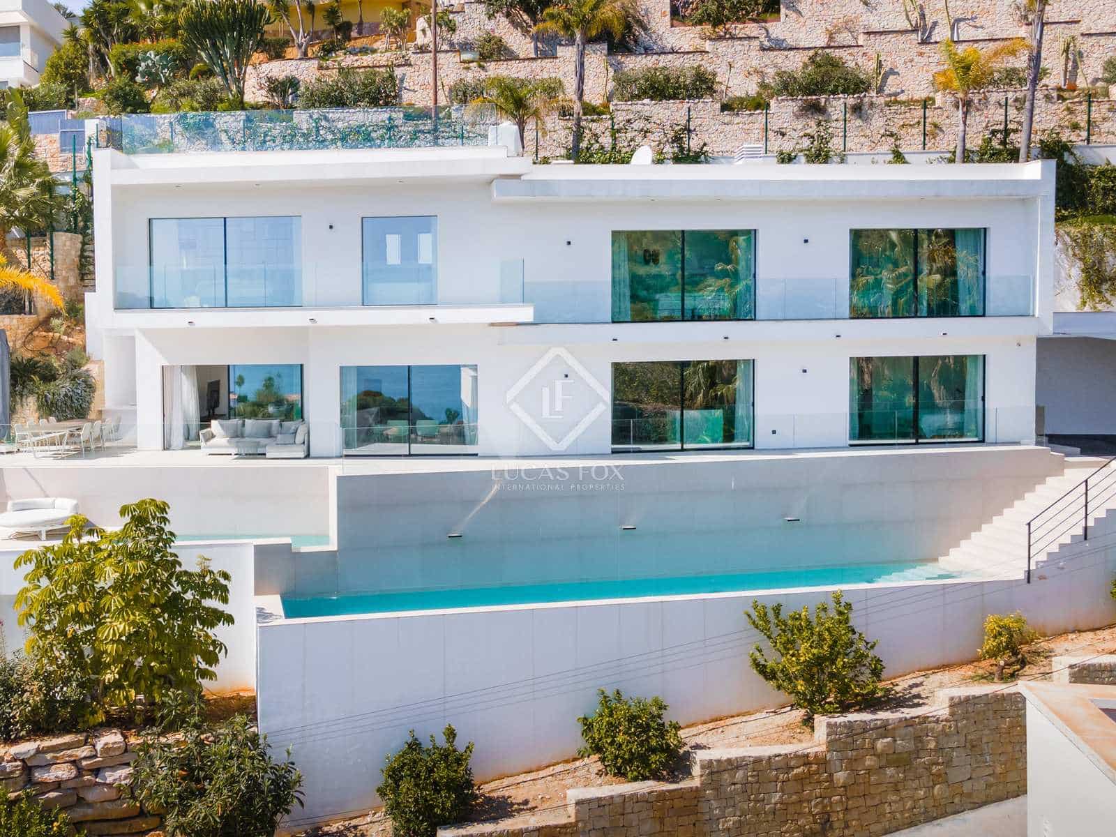4 bedroom Villa for sale in Javea / Xabia with pool garage - € 1,795,000 (Ref: 7464798)