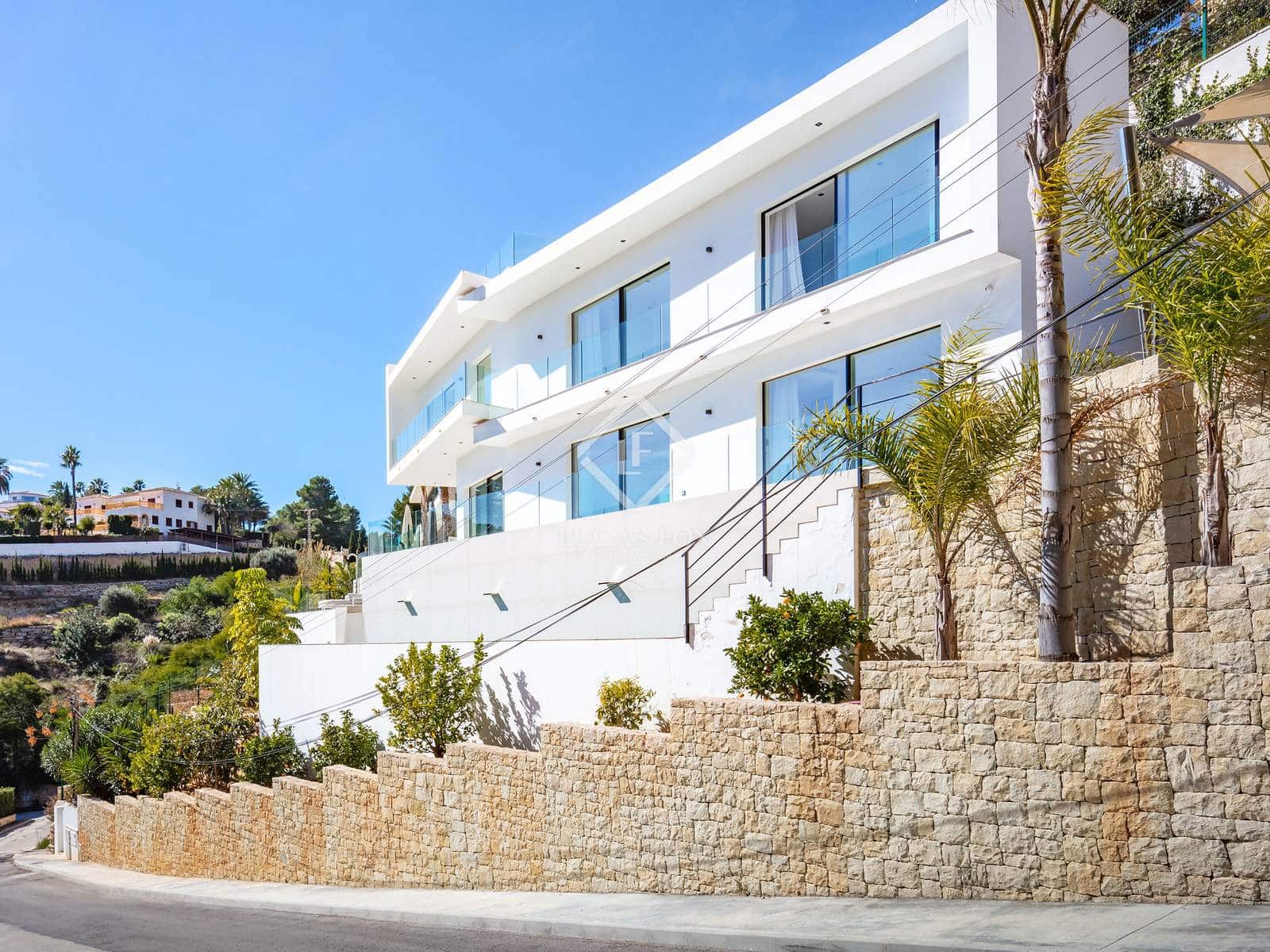 4 bedroom Villa for sale in Javea / Xabia with pool garage - € 1,795,000 (Ref: 7464798)