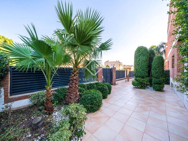 6 soveværelse Villa til salg i Cambrils med swimmingpool garage - € 1.595.000 (Ref: 7467002)