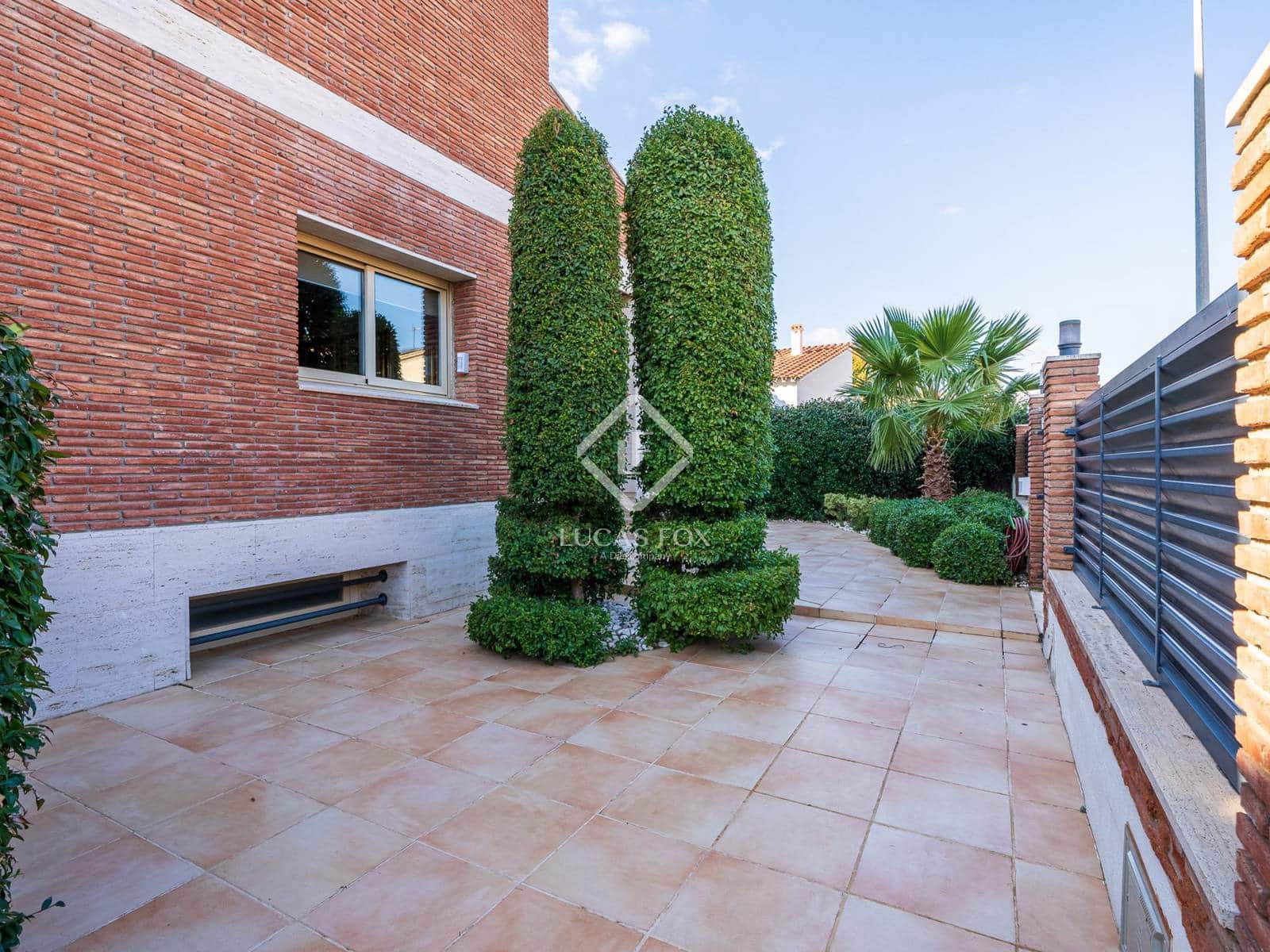 6 soverom Villa til salgs i Cambrils med svømmebasseng garasje - € 1 595 000 (Ref: 7467002)