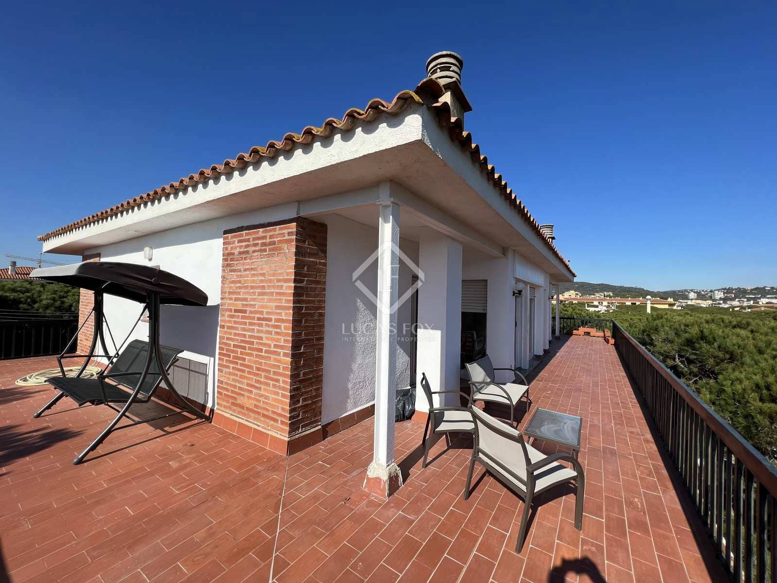 4 soveværelse Penthouse til salg i Platja d'Aro med garage - € 395.000 (Ref: 7470521)