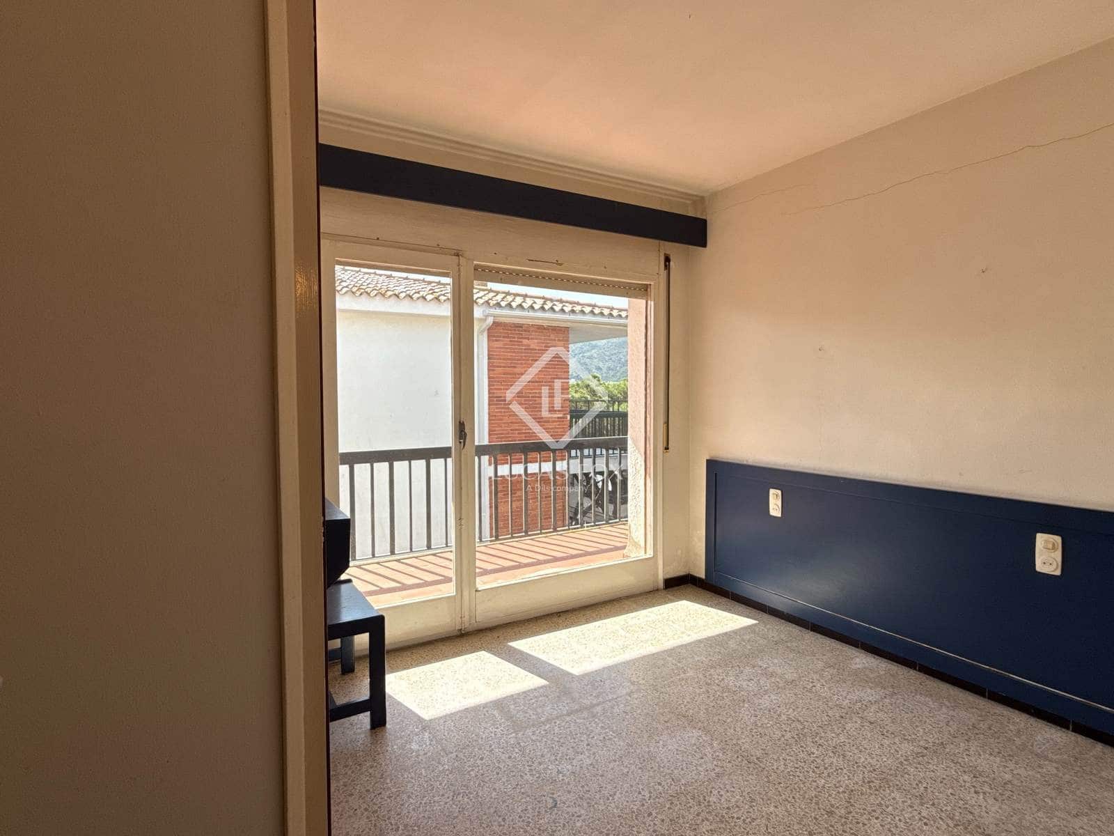 4 soveværelse Penthouse til salg i Platja d'Aro med garage - € 395.000 (Ref: 7470521)