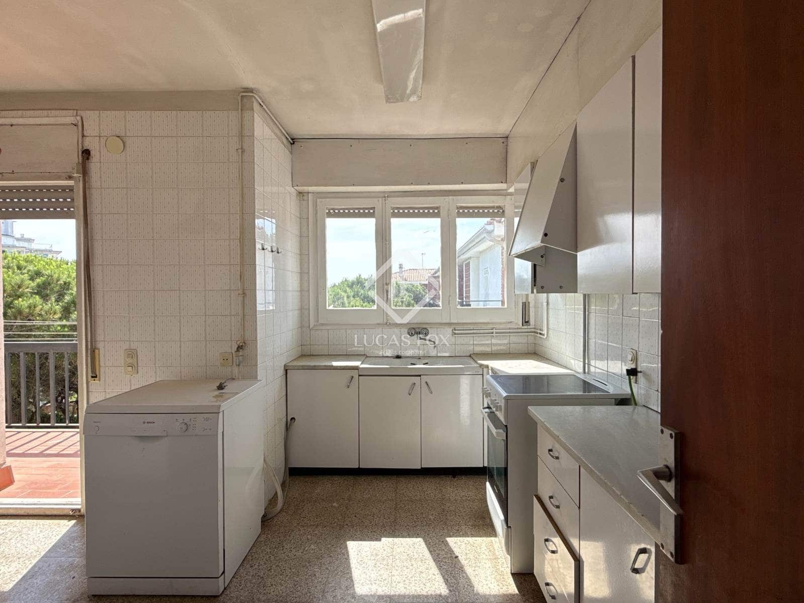 4 soveværelse Penthouse til salg i Platja d'Aro med garage - € 395.000 (Ref: 7470521)