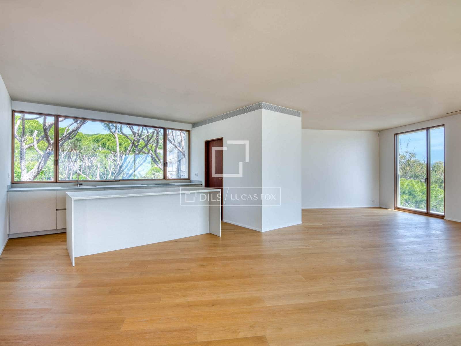 3 bedroom Apartment for sale in S'Agaro with pool garage - € 2,800,000 (Ref: 7470528)