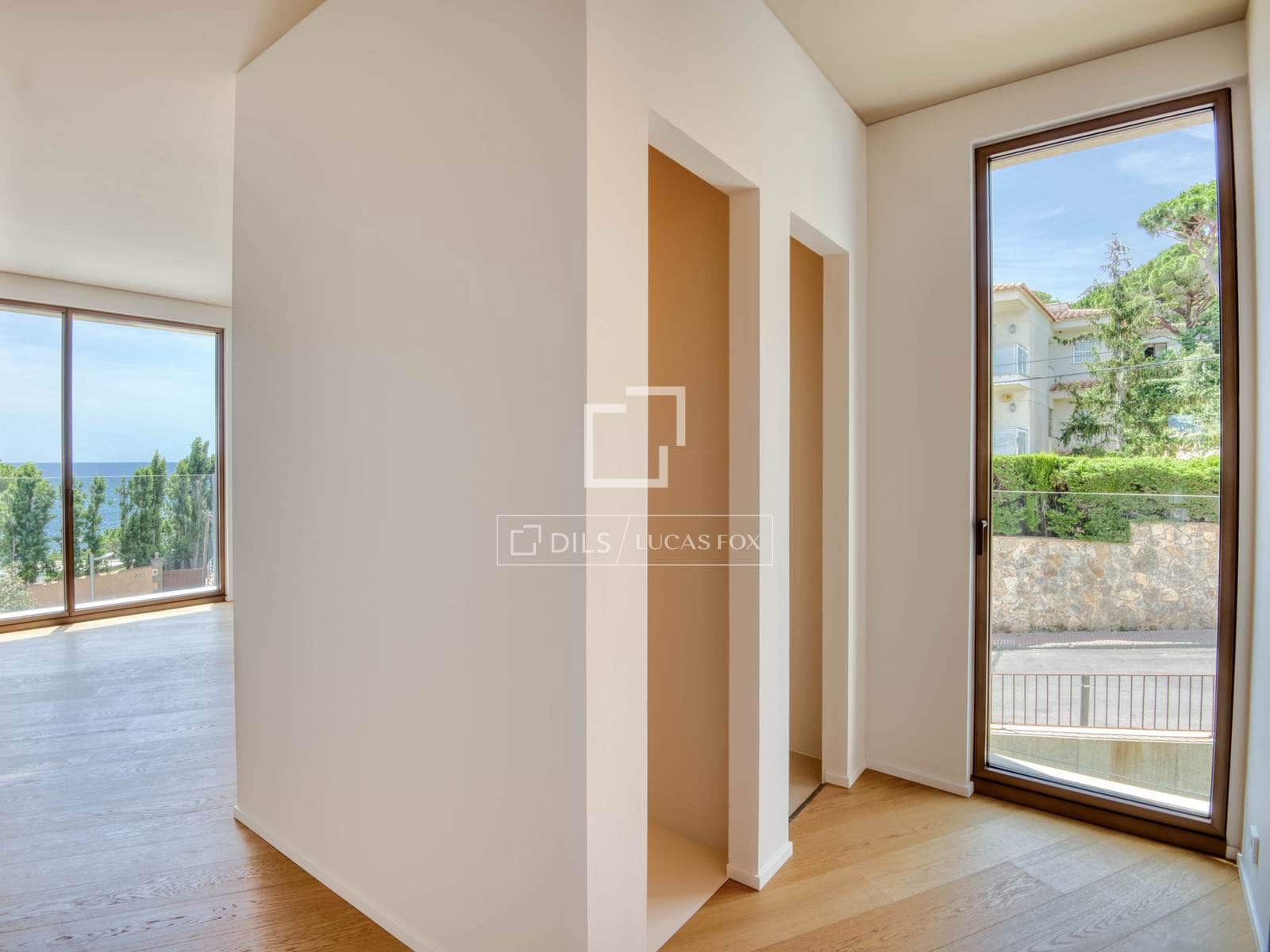 3 bedroom Apartment for sale in S'Agaro with pool garage - € 2,800,000 (Ref: 7470528)