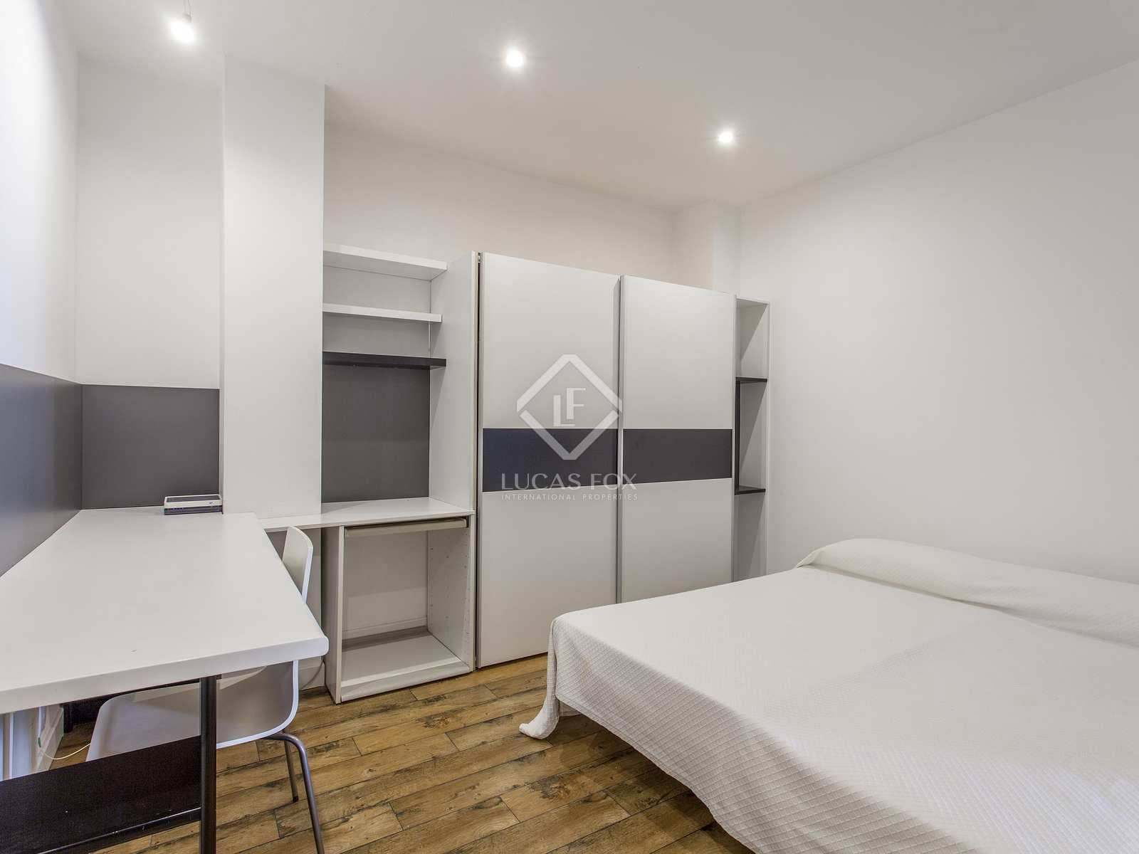 2 soveværelse Lejlighed til leje i Valencia by - € 2.200 (Ref: 7475769)