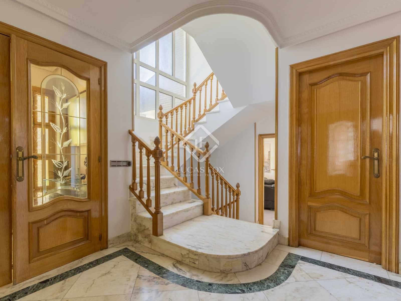 6 soveværelse Villa til salg i Boadilla del Monte med swimmingpool garage - € 1.800.000 (Ref: 7478480)