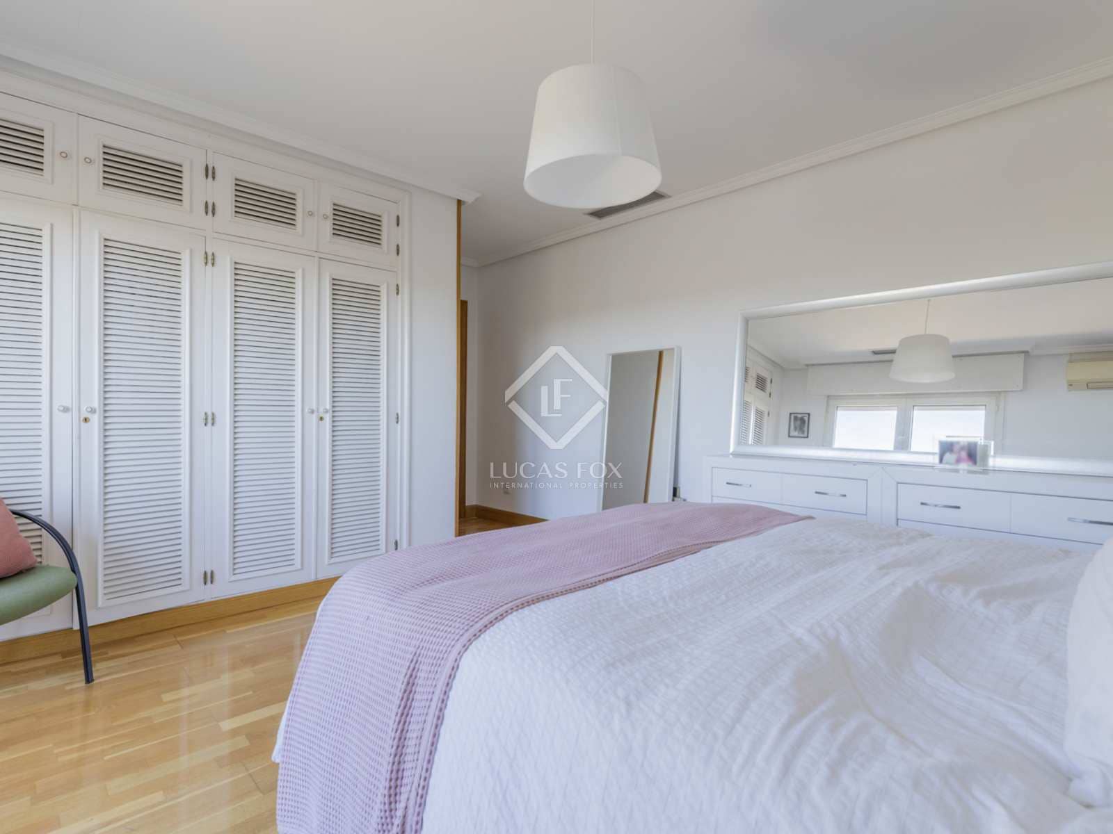 6 soveværelse Villa til salg i Boadilla del Monte med swimmingpool garage - € 1.800.000 (Ref: 7478480)