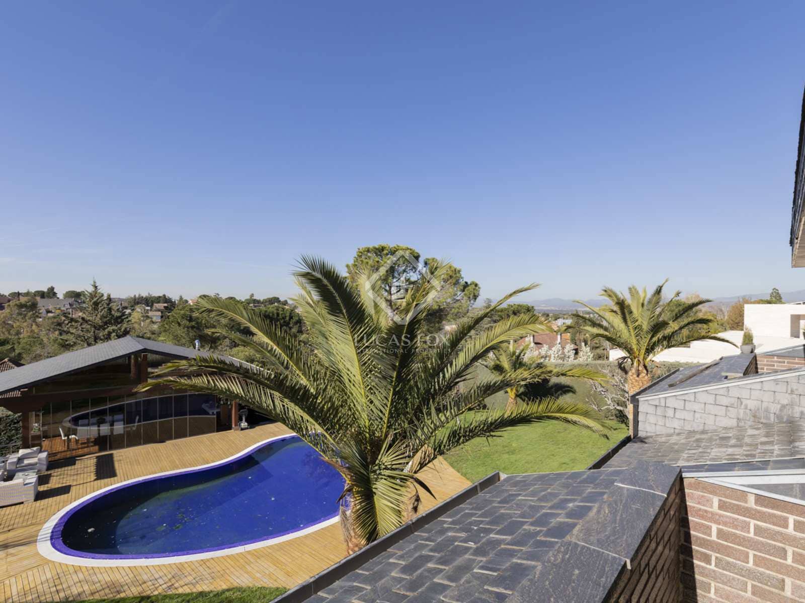 6 soveværelse Villa til salg i Boadilla del Monte med swimmingpool garage - € 1.800.000 (Ref: 7478480)