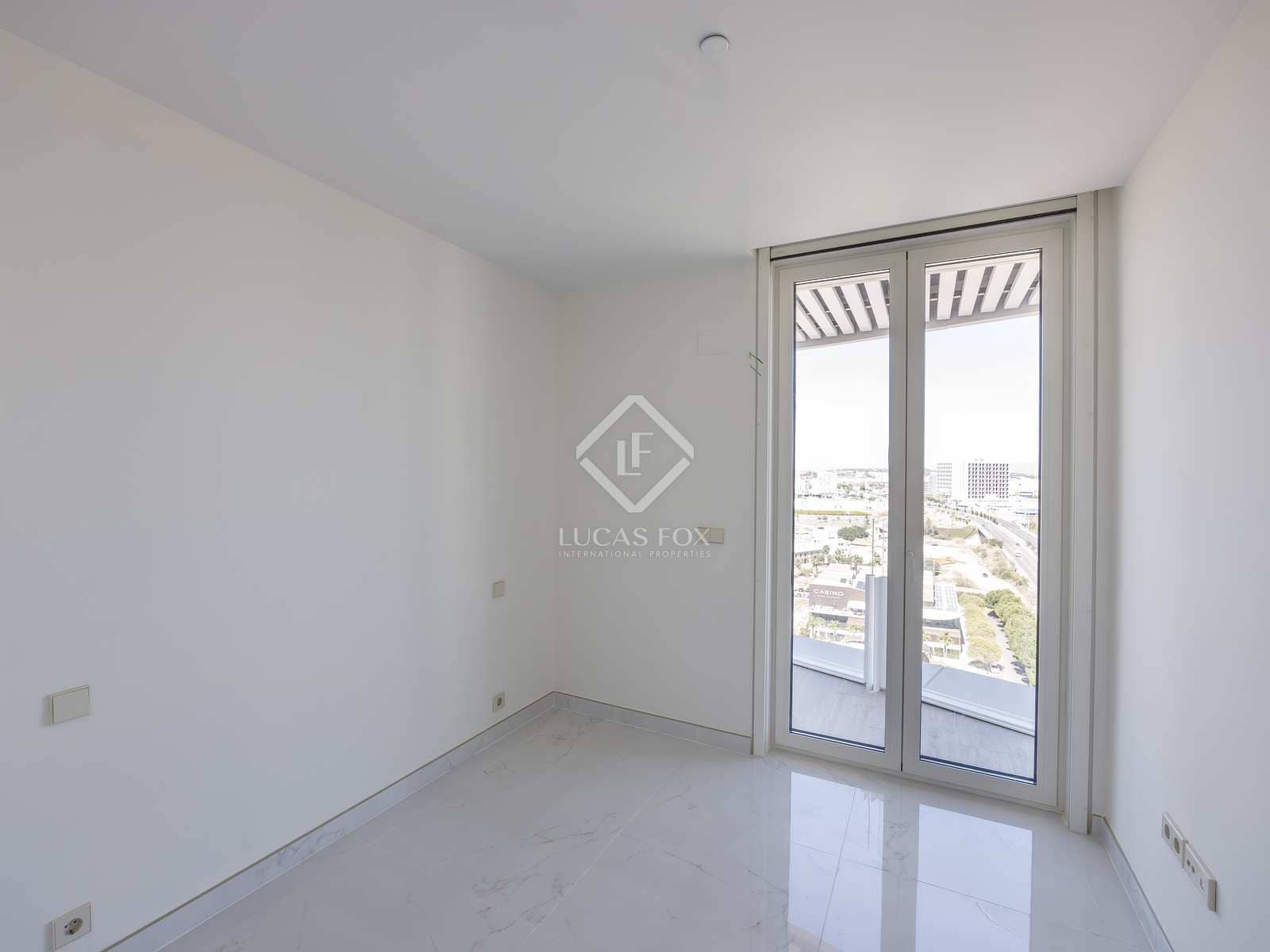 3 makuuhuone Huoneisto vuokrattavana paikassa Valencia kaupunki mukana uima-altaan 
autotalli - 3 300 € (Ref: 7500458)