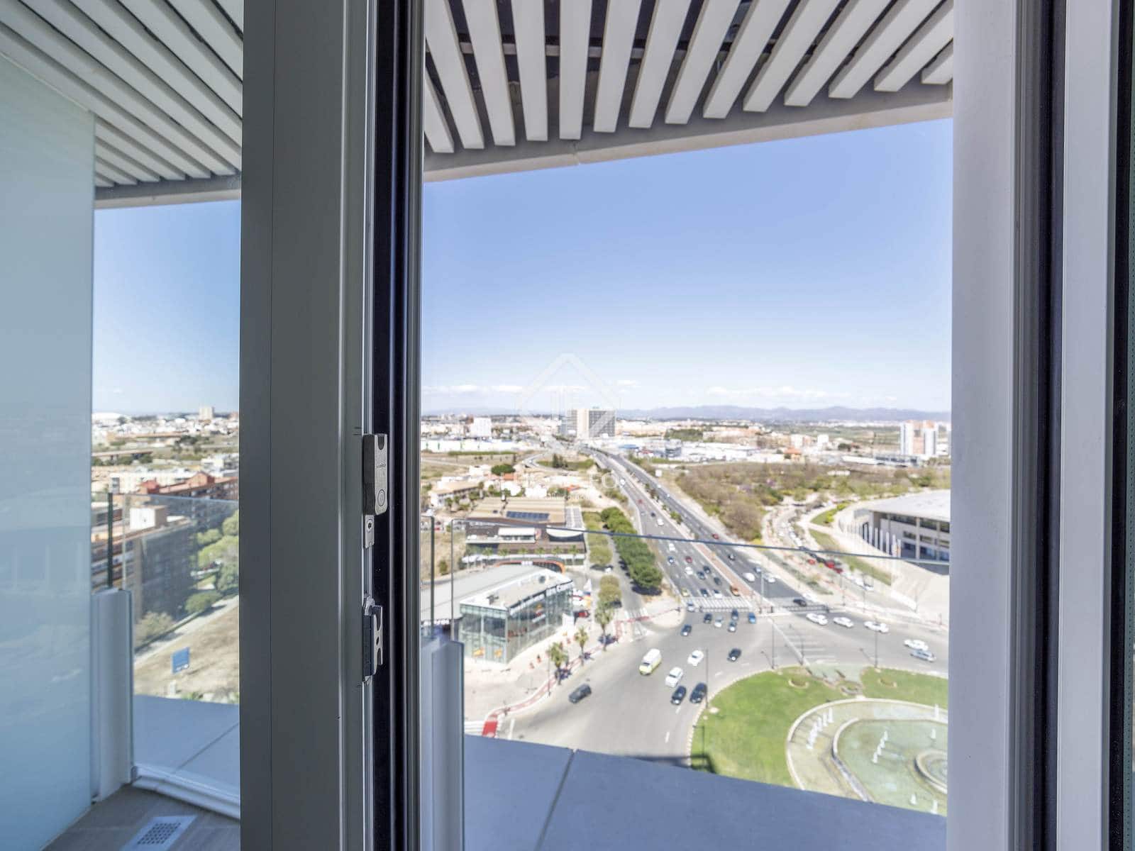 3 makuuhuone Huoneisto vuokrattavana paikassa Valencia kaupunki mukana uima-altaan 
autotalli - 3 300 € (Ref: 7500458)