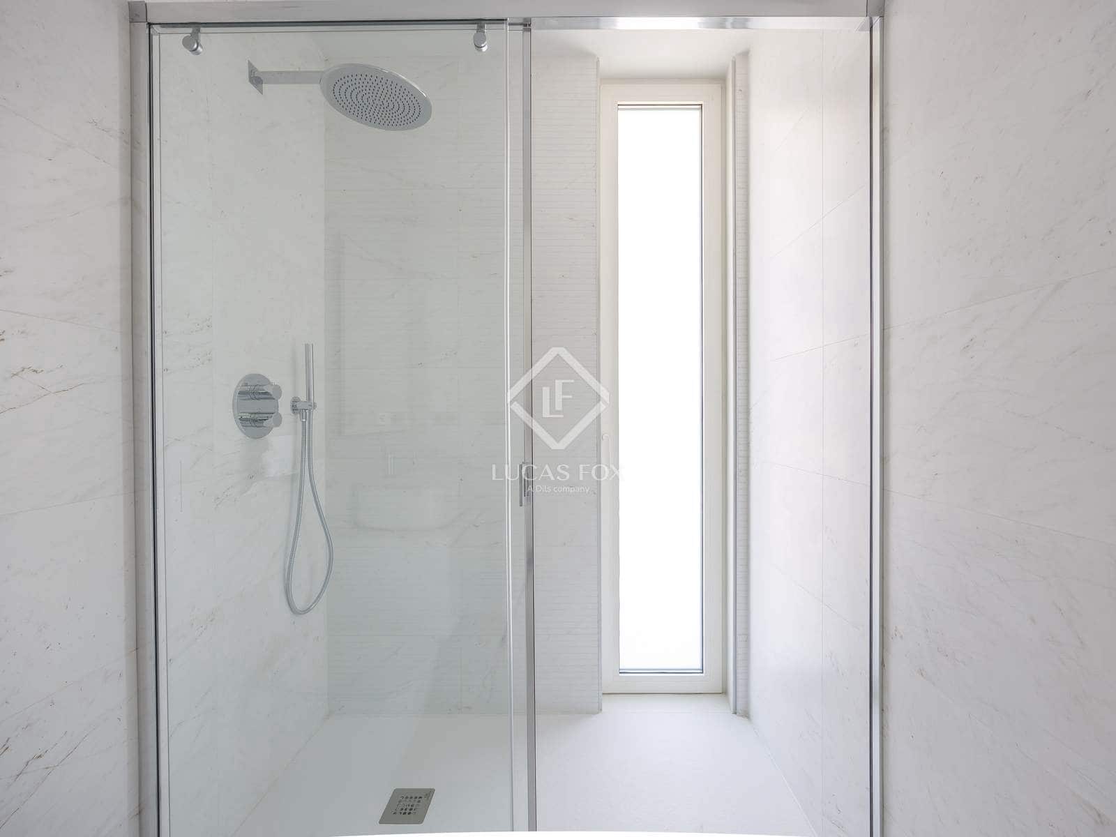 3 makuuhuone Huoneisto vuokrattavana paikassa Valencia kaupunki mukana uima-altaan 
autotalli - 3 300 € (Ref: 7500458)