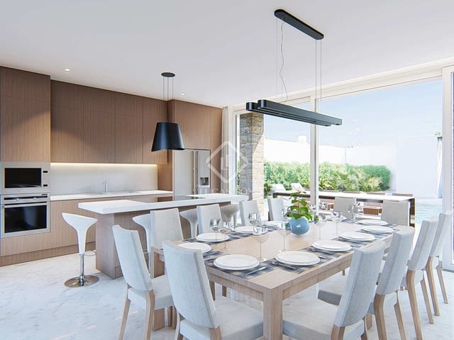 8 slaapkamer Villa te koop in Málaga stad met zwembad garage - € 1.950.000 (Ref: 7503983)