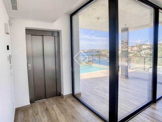 5 soveværelse Villa til salg i Mahón / Maó med swimmingpool garage - € 4.000.000 (Ref: 7512633)