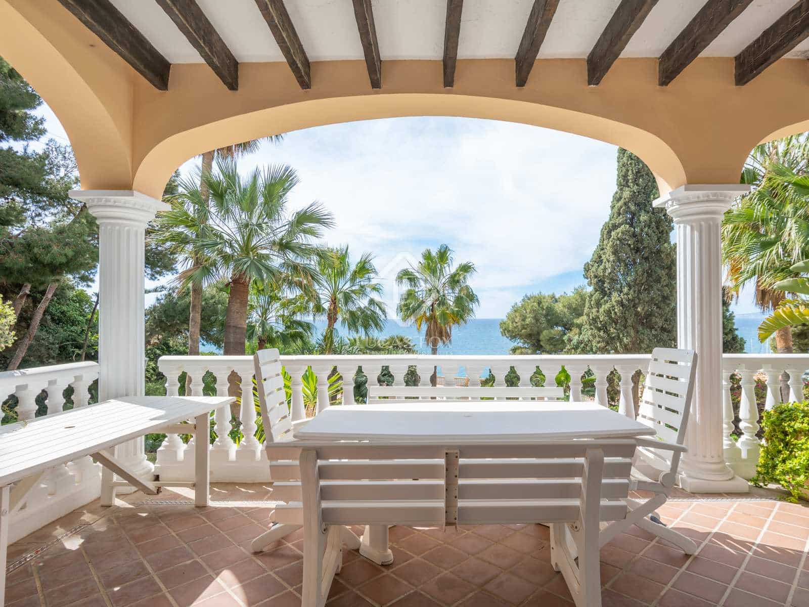 5 sovrum Villa till salu i Malaga stad med pool garage - 2 499 000 € (Ref: 7515587)