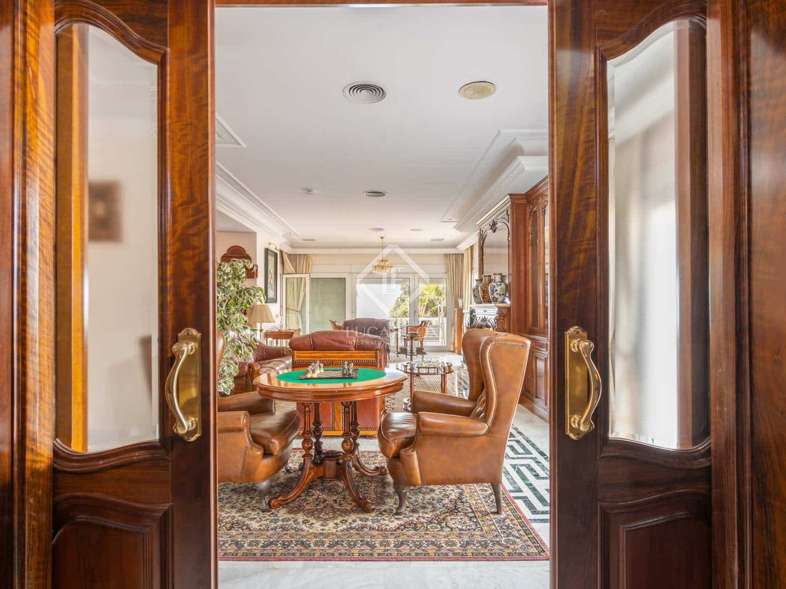 5 sovrum Villa till salu i Malaga stad med pool garage - 2 499 000 € (Ref: 7515587)