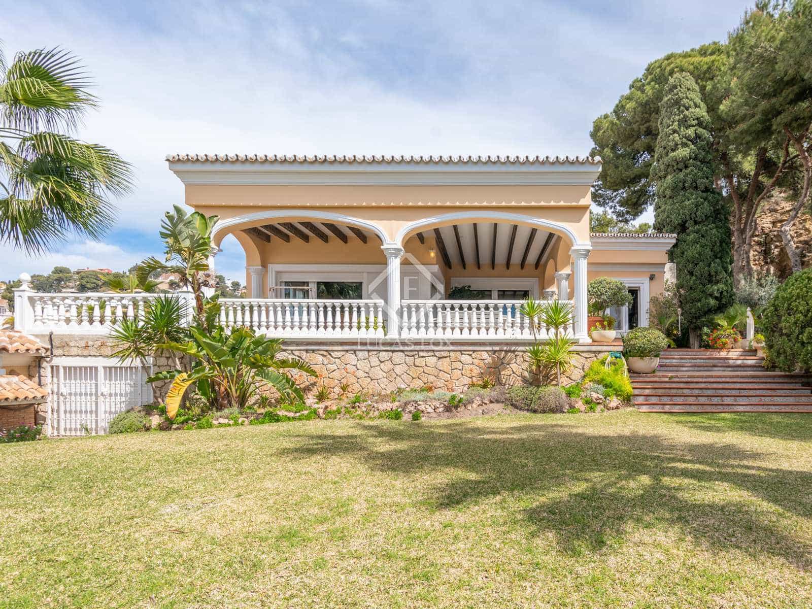 5 sovrum Villa till salu i Malaga stad med pool garage - 2 499 000 € (Ref: 7515587)