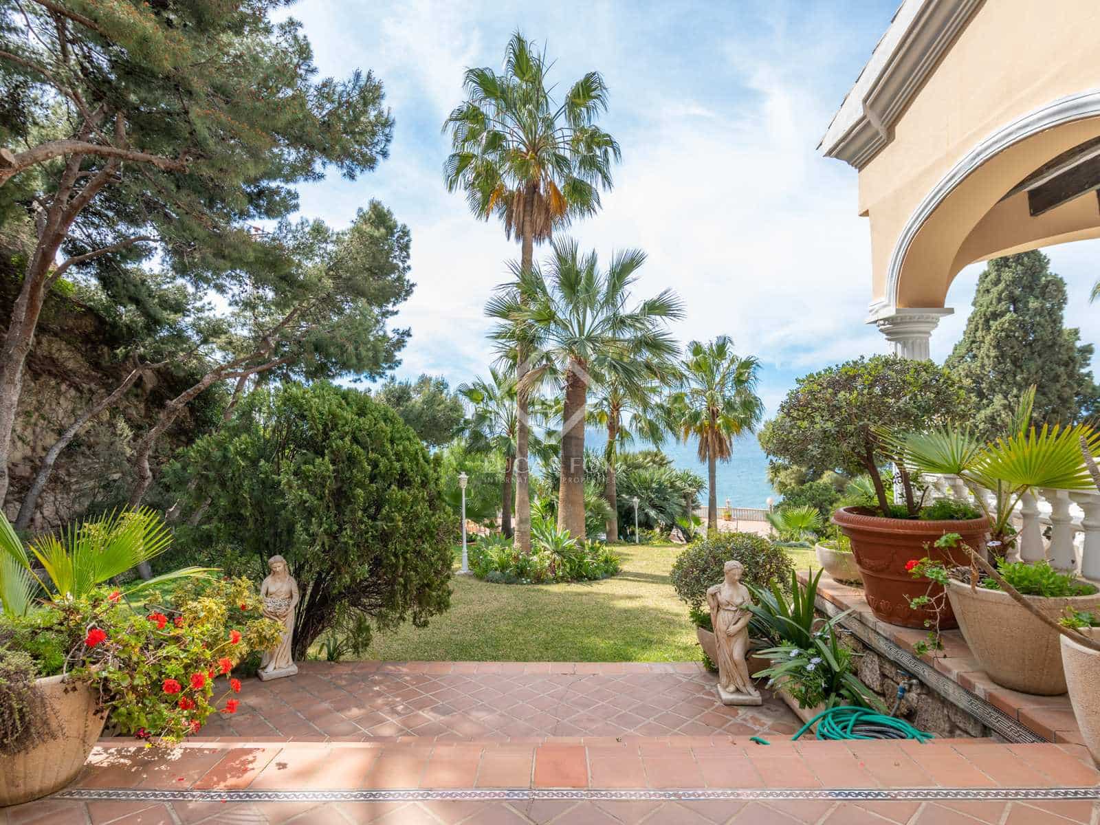 5 sovrum Villa till salu i Malaga stad med pool garage - 2 499 000 € (Ref: 7515587)