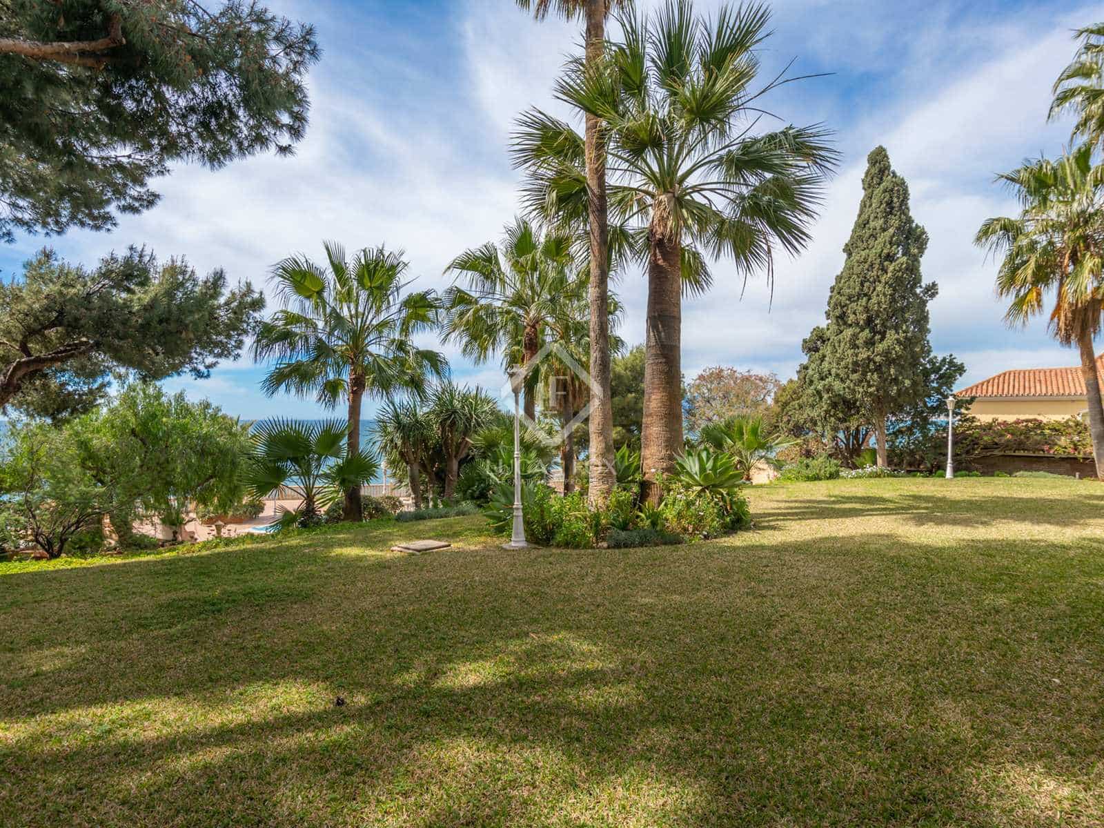 5 sovrum Villa till salu i Malaga stad med pool garage - 2 499 000 € (Ref: 7515587)