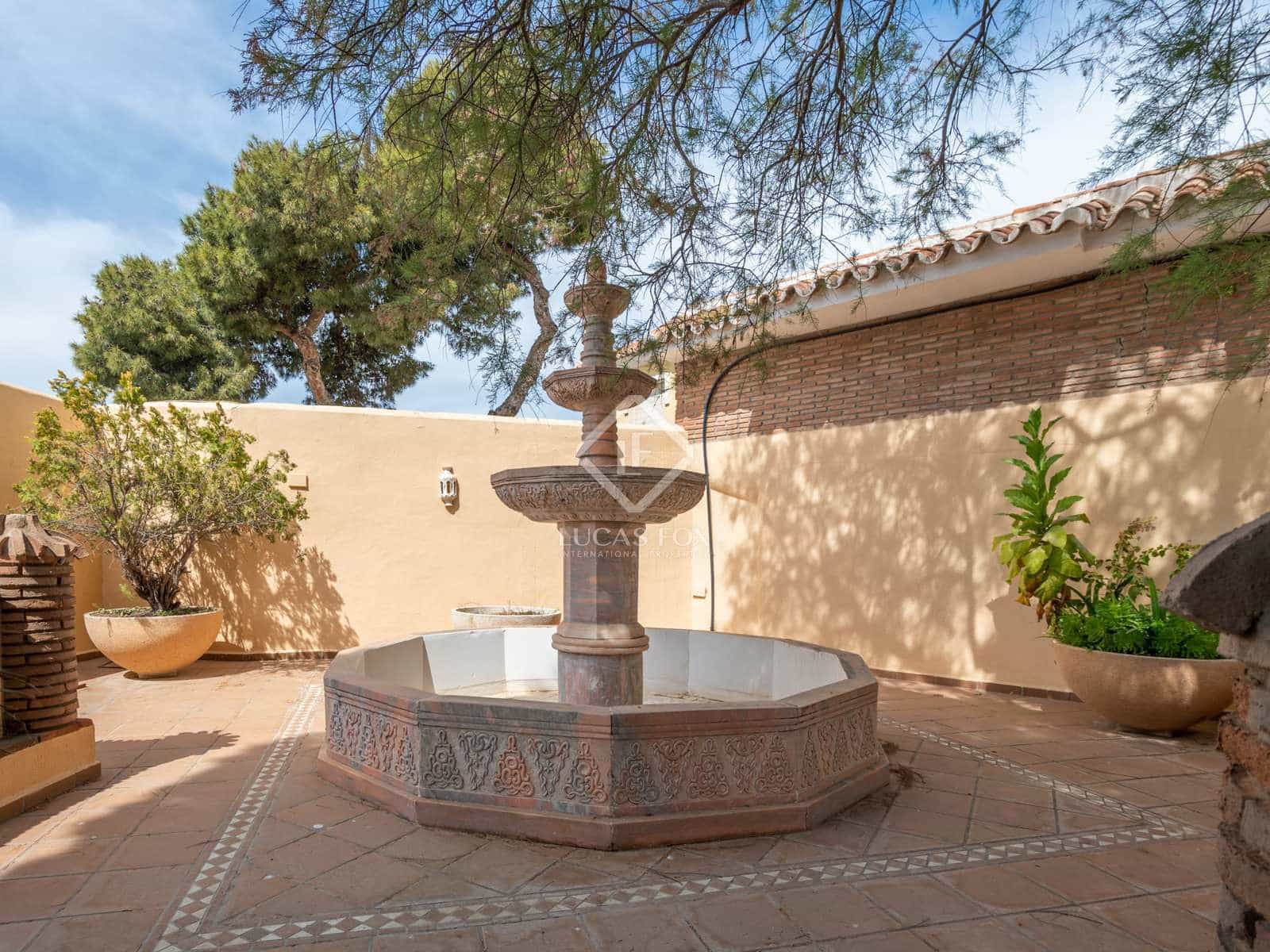 5 sovrum Villa till salu i Malaga stad med pool garage - 2 499 000 € (Ref: 7515587)