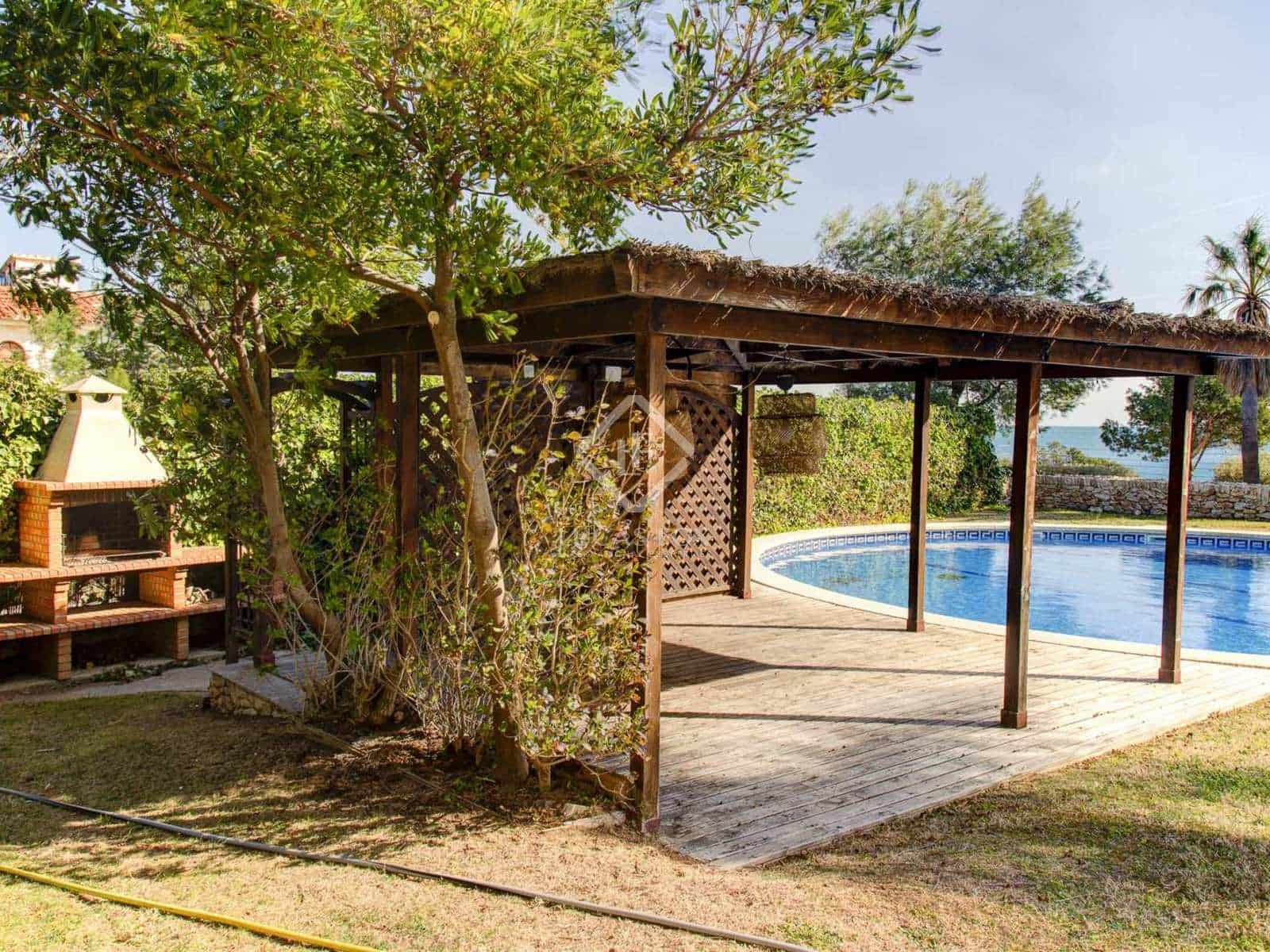 10 soverom Villa til salgs i L'Ametlla de Mar med svømmebasseng garasje - € 2 500 000 (Ref: 7520067)