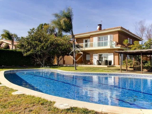 10 soverom Villa til salgs i L'Ametlla de Mar med svømmebasseng garasje - € 2 500 000 (Ref: 7520067)