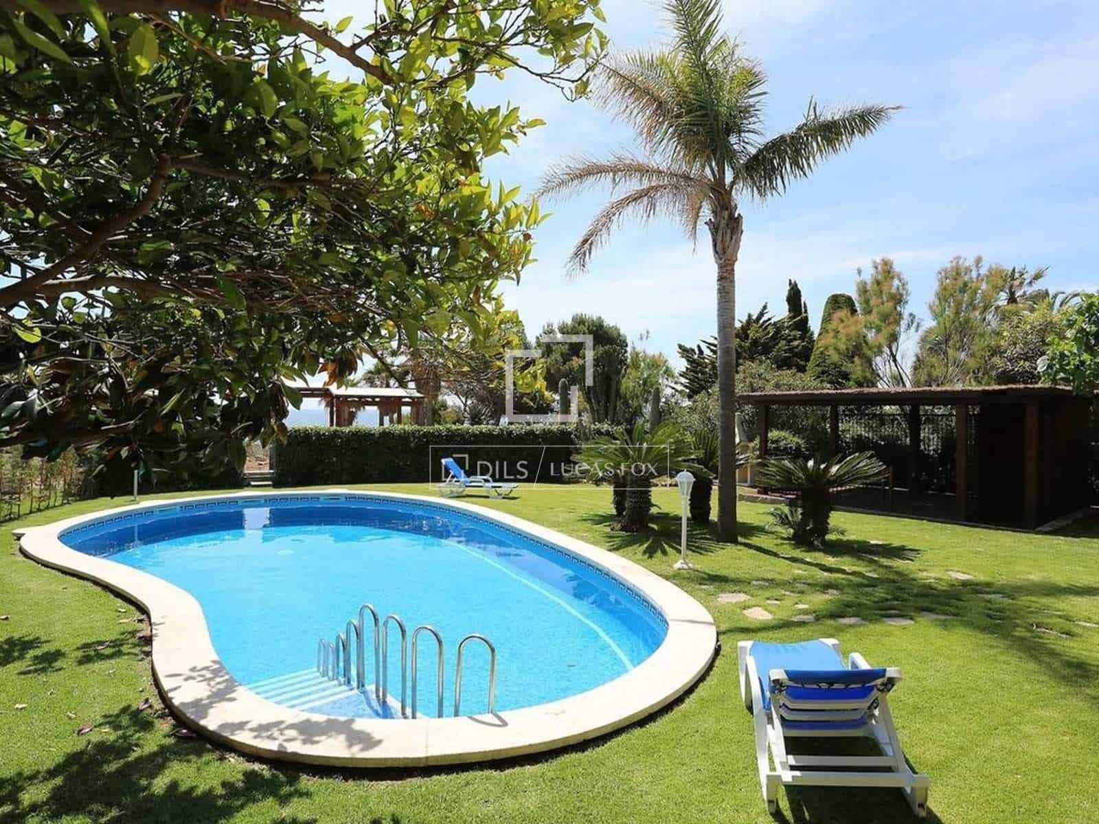 10 soverom Villa til salgs i L'Ametlla de Mar med svømmebasseng garasje - € 2 500 000 (Ref: 7520067)