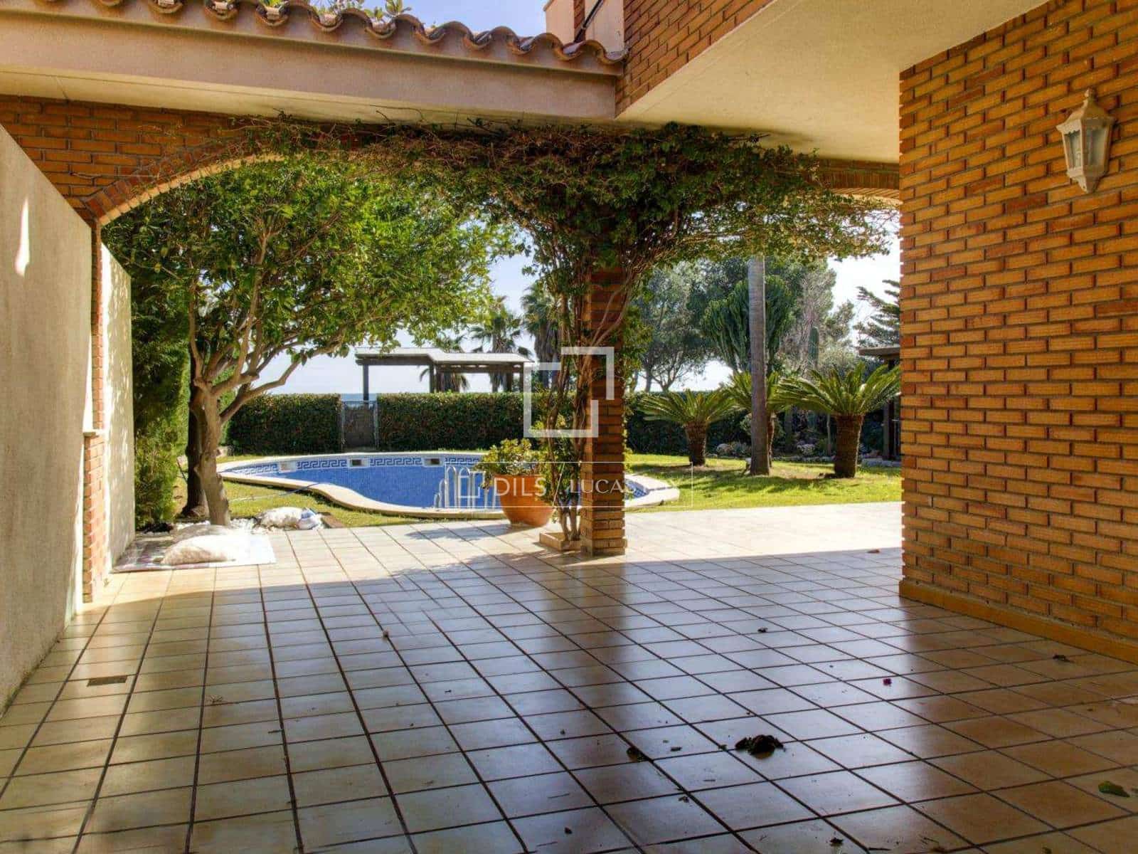 10 soverom Villa til salgs i L'Ametlla de Mar med svømmebasseng garasje - € 2 500 000 (Ref: 7520067)