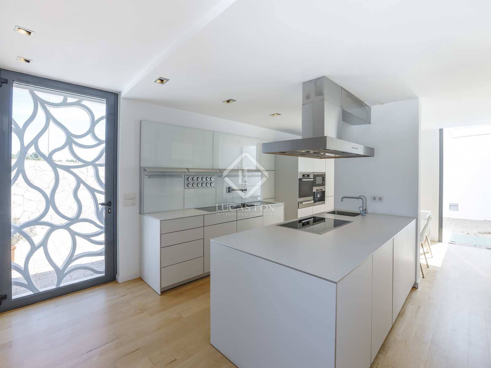 4 slaapkamer Villa te koop in Sagunto / Sagunt met zwembad garage - € 1.500.000 (Ref: 7520068)