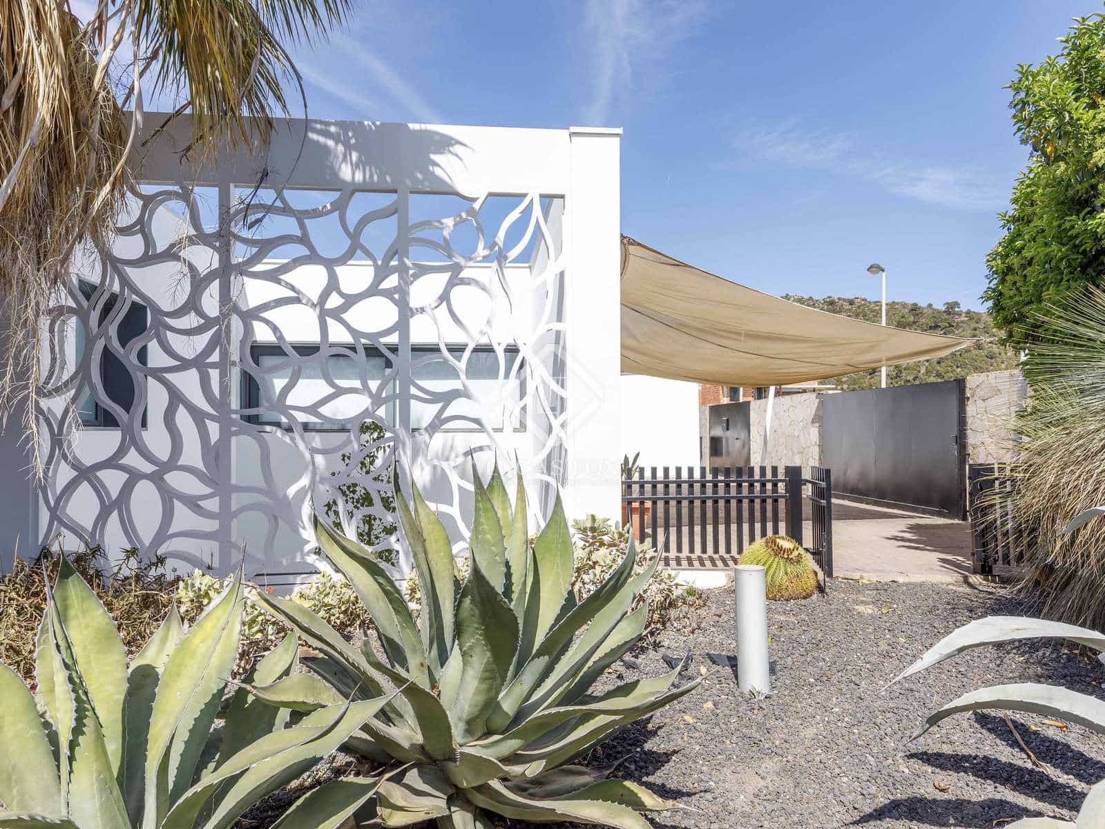 4 slaapkamer Villa te koop in Sagunto / Sagunt met zwembad garage - € 1.500.000 (Ref: 7520068)