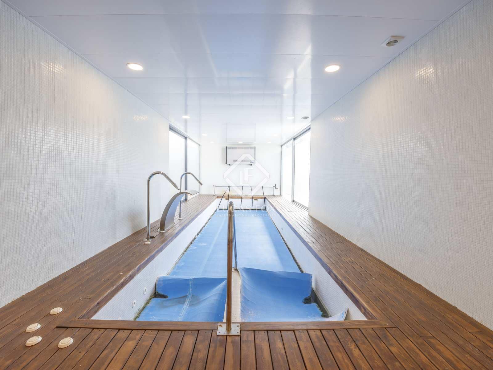 4 slaapkamer Villa te koop in Sagunto / Sagunt met zwembad garage - € 1.500.000 (Ref: 7520068)