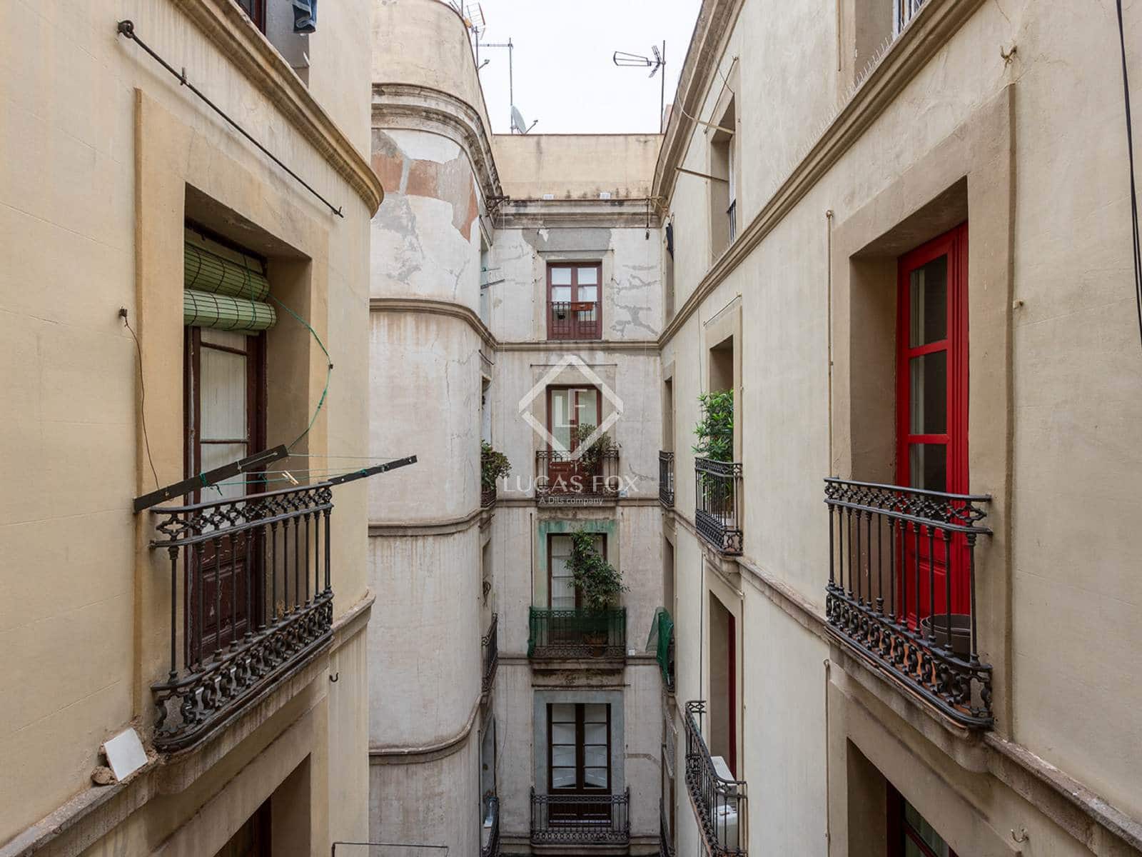 3 slaapkamer Appartement te huur in Barcelona stad - € 2.000 (Ref: 7524766)