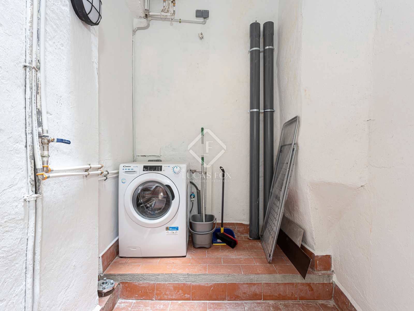 2 bedroom Apartment for rent in Barcelona city - € 1,800 (Ref: 7524767)