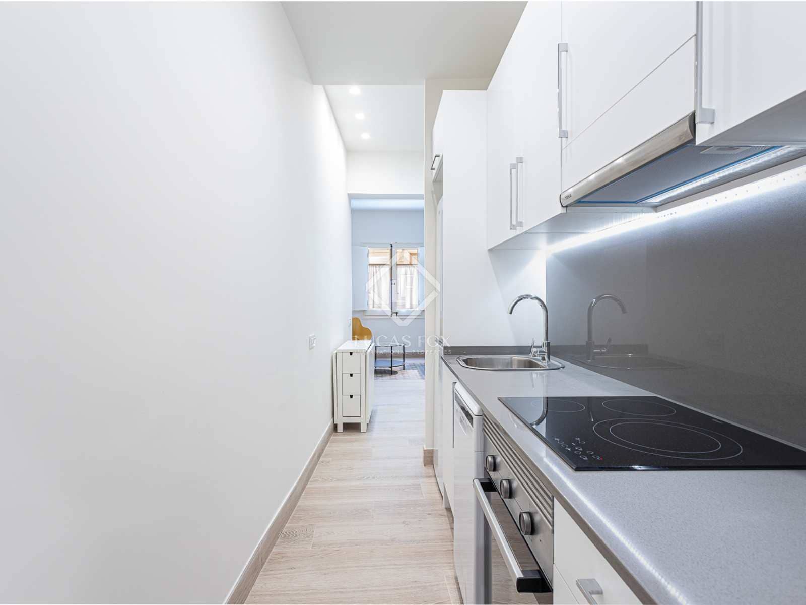 2 bedroom Apartment for rent in Barcelona city - € 1,800 (Ref: 7524767)