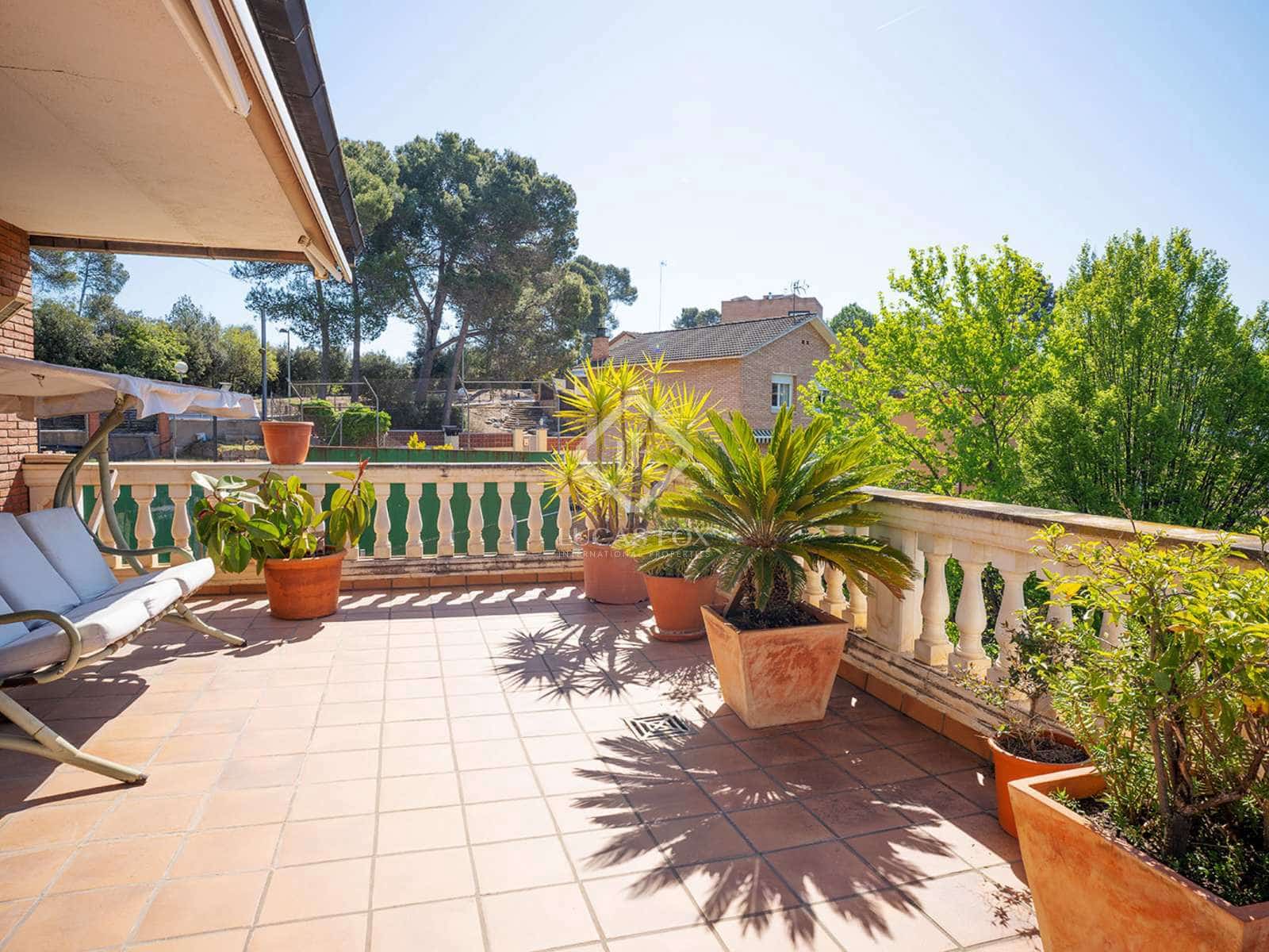 7 soveværelse Villa til salg i Sant Cugat del Valles med swimmingpool garage - € 1.890.000 (Ref: 7526947)