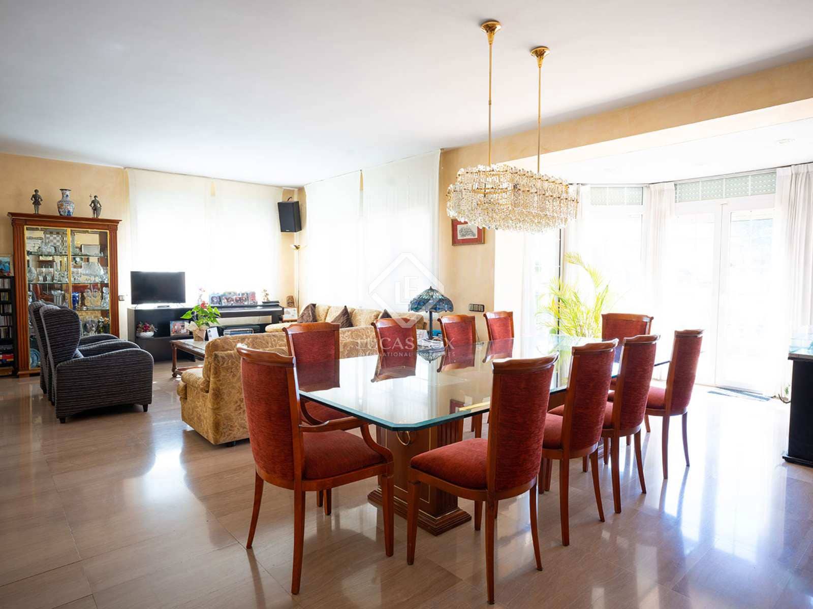 7 soveværelse Villa til salg i Sant Cugat del Valles med swimmingpool garage - € 1.890.000 (Ref: 7526947)