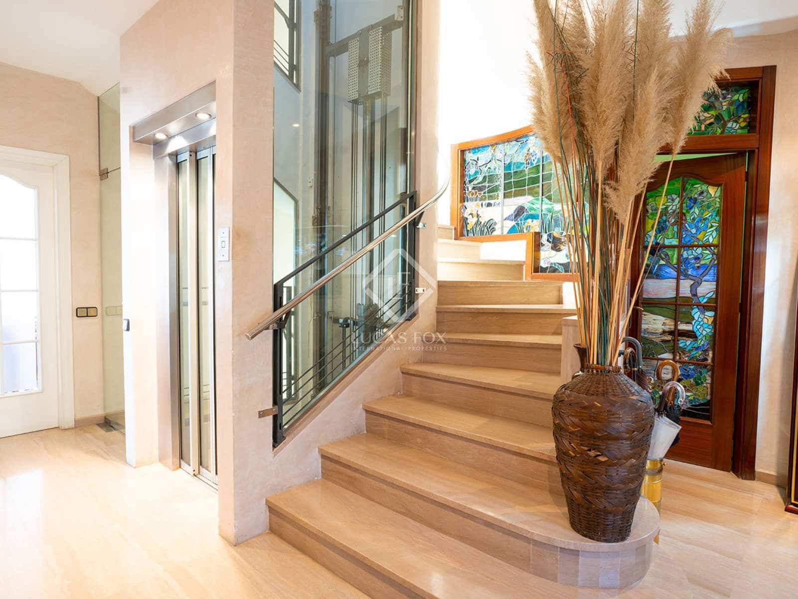 7 soveværelse Villa til salg i Sant Cugat del Valles med swimmingpool garage - € 1.890.000 (Ref: 7526947)